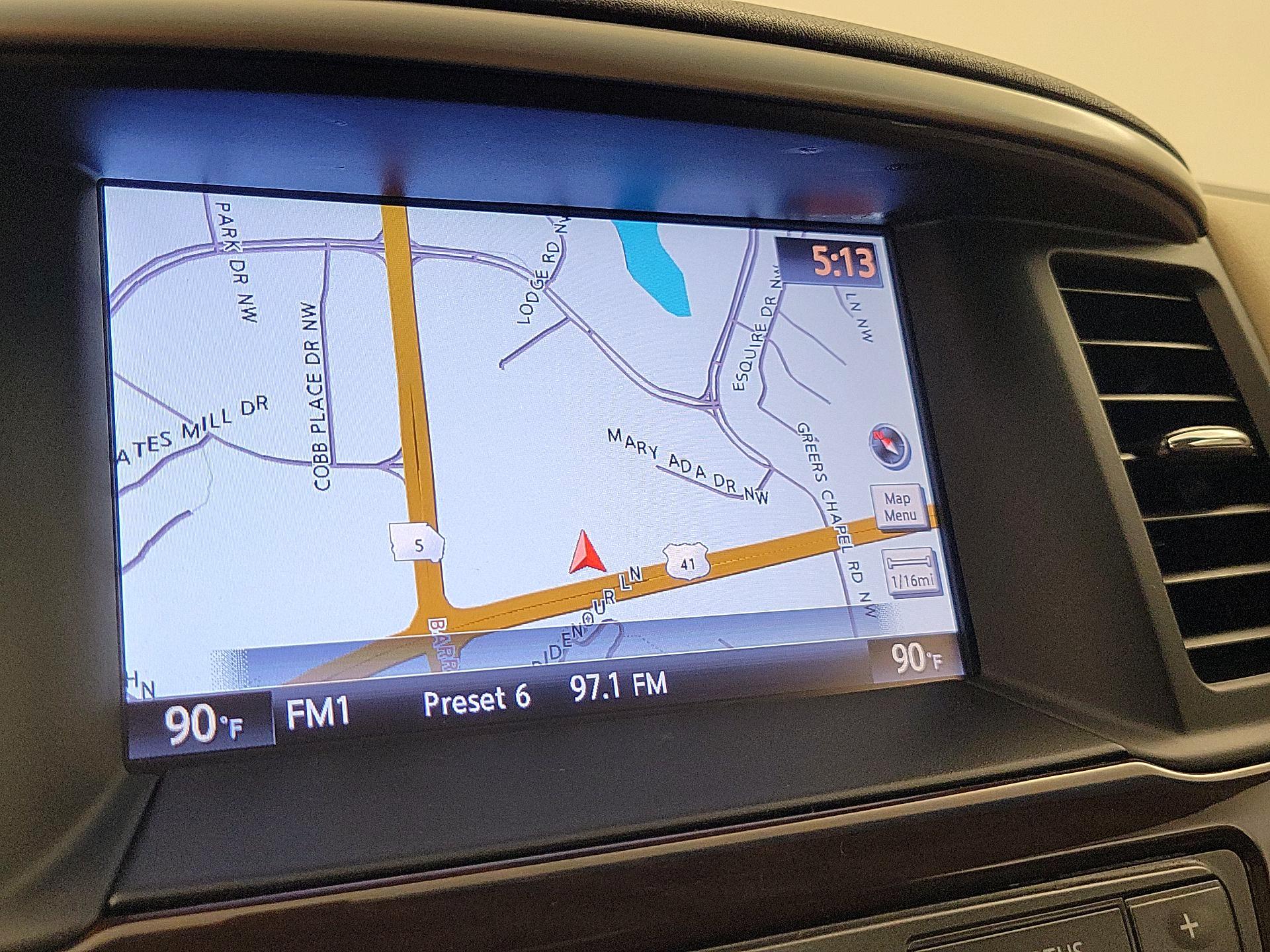 Thumbnail: 2016 Nissan Pathfinder - 14