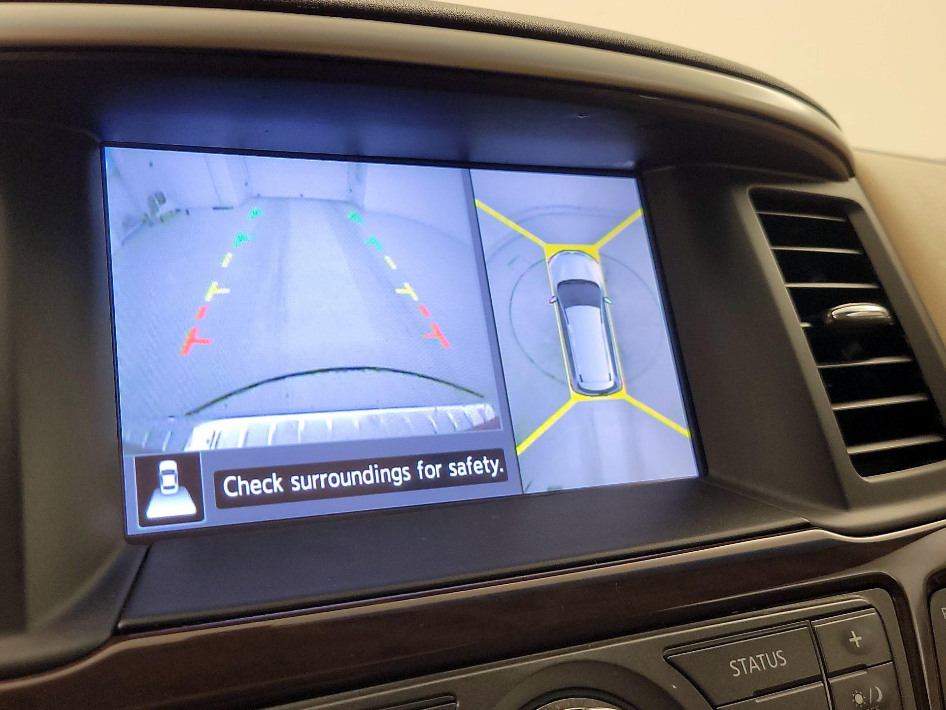 Thumbnail: 2016 Nissan Pathfinder - 15