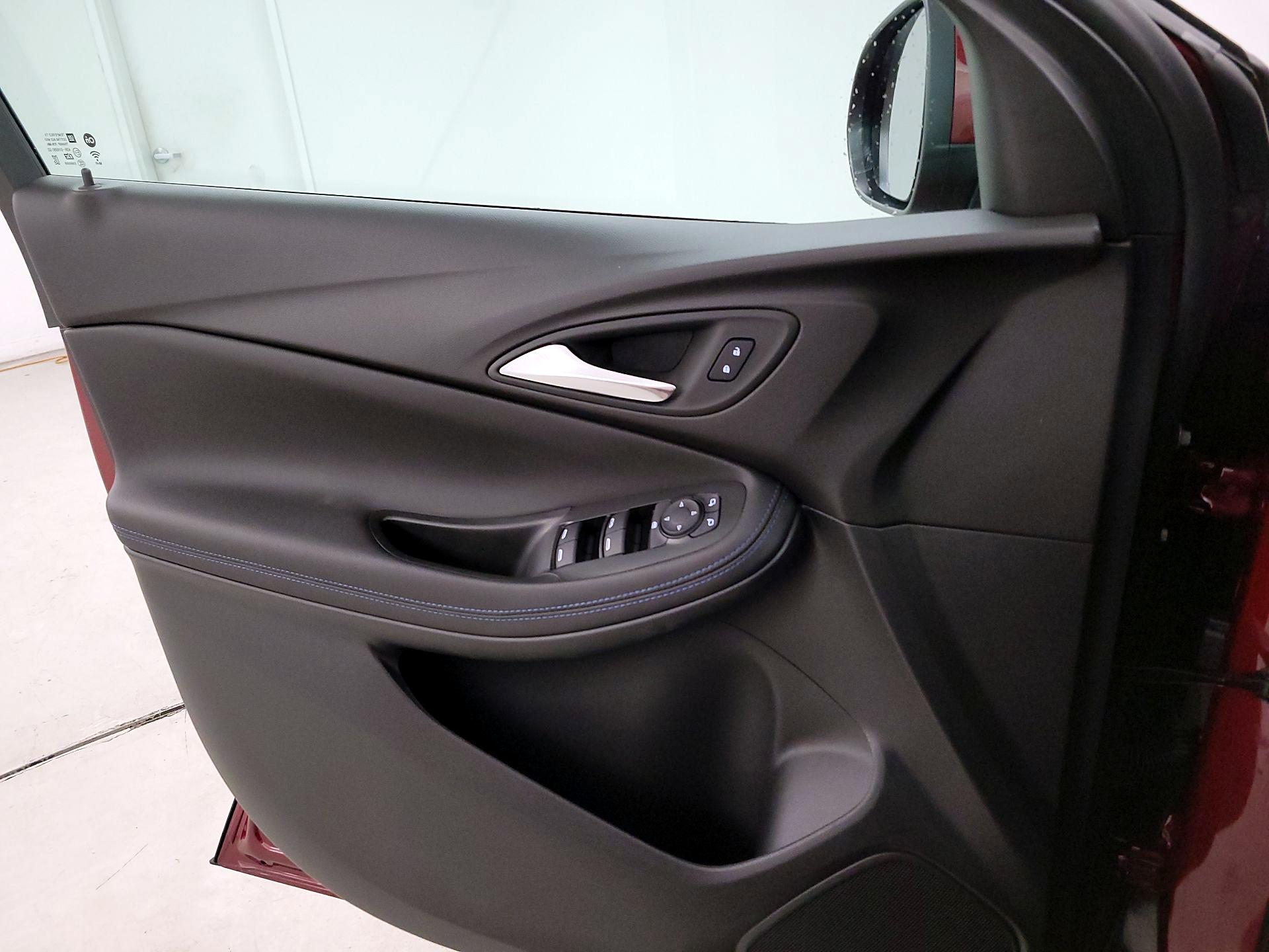 Thumbnail: 2025 Buick Encore GX - 12