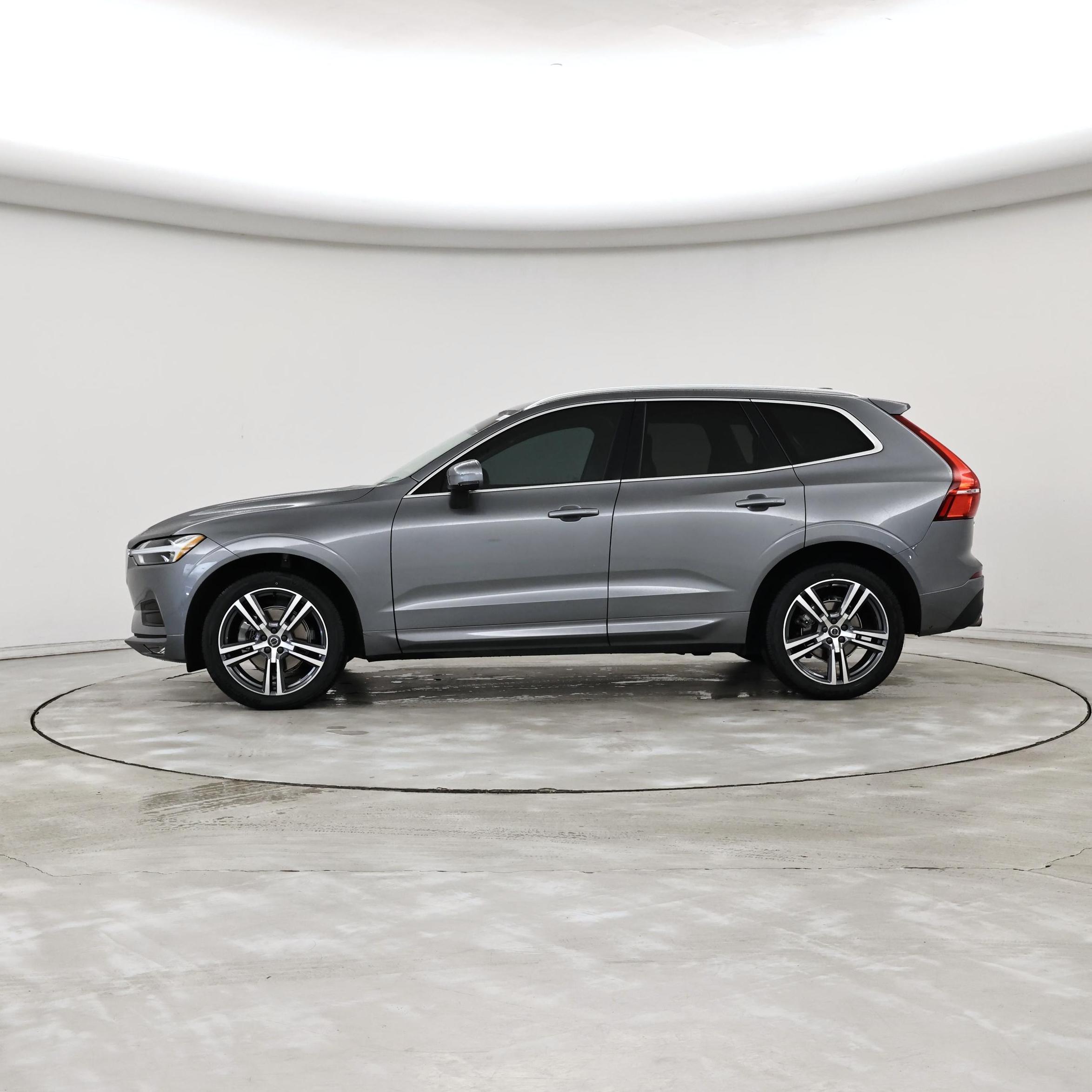 Thumbnail: 2021 Volvo XC60 - 3