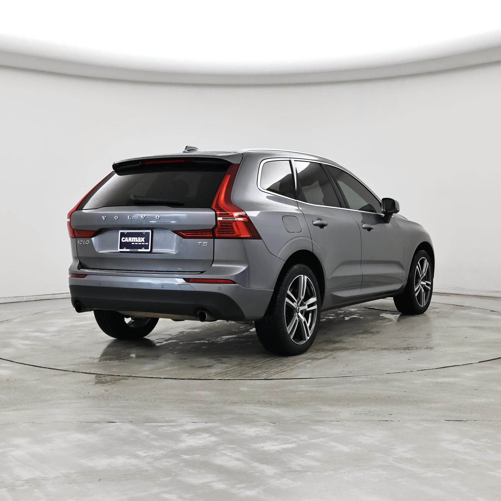 Thumbnail: 2021 Volvo XC60 - 8