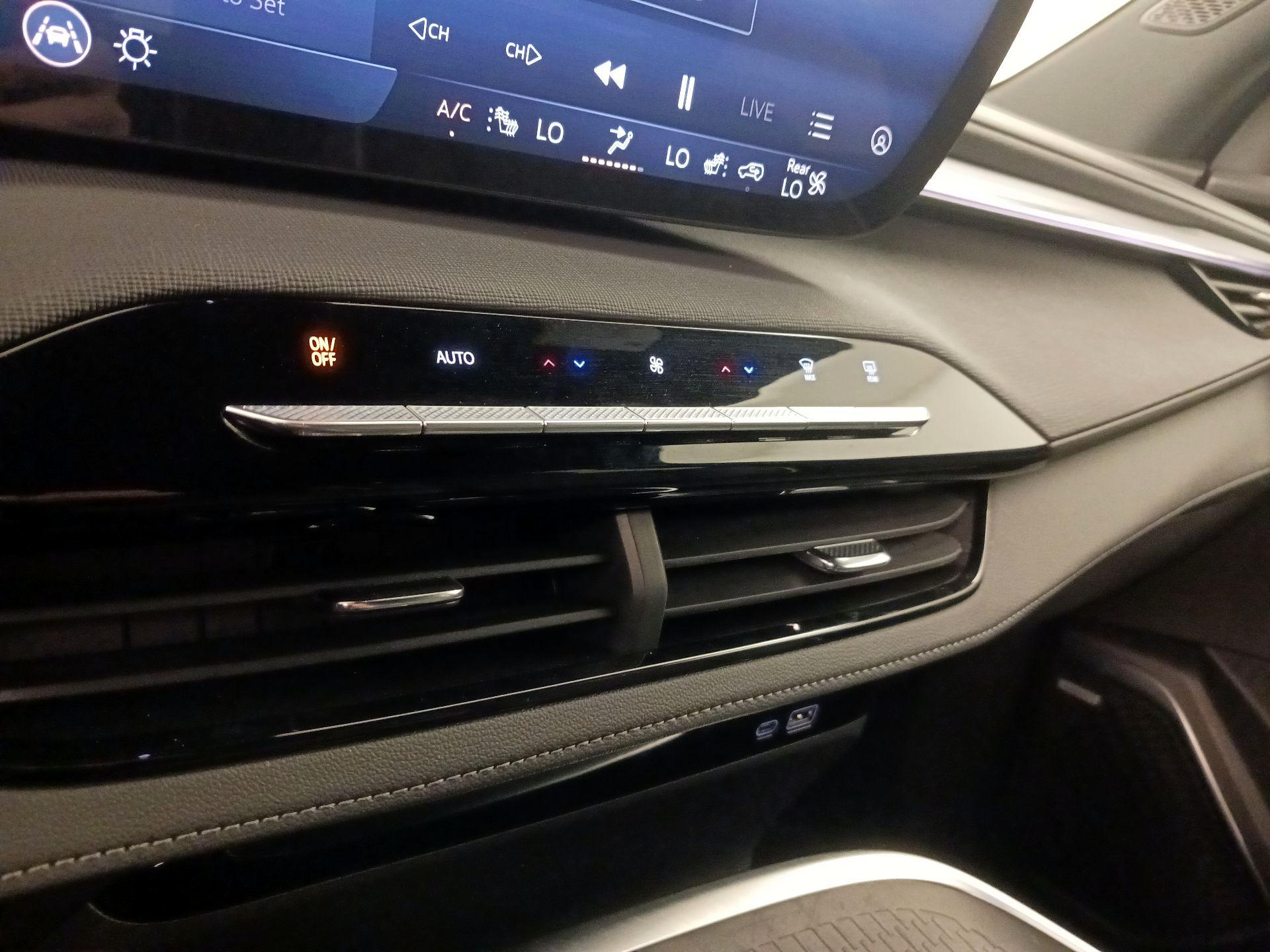 Thumbnail: 2025 Buick Enclave - 16