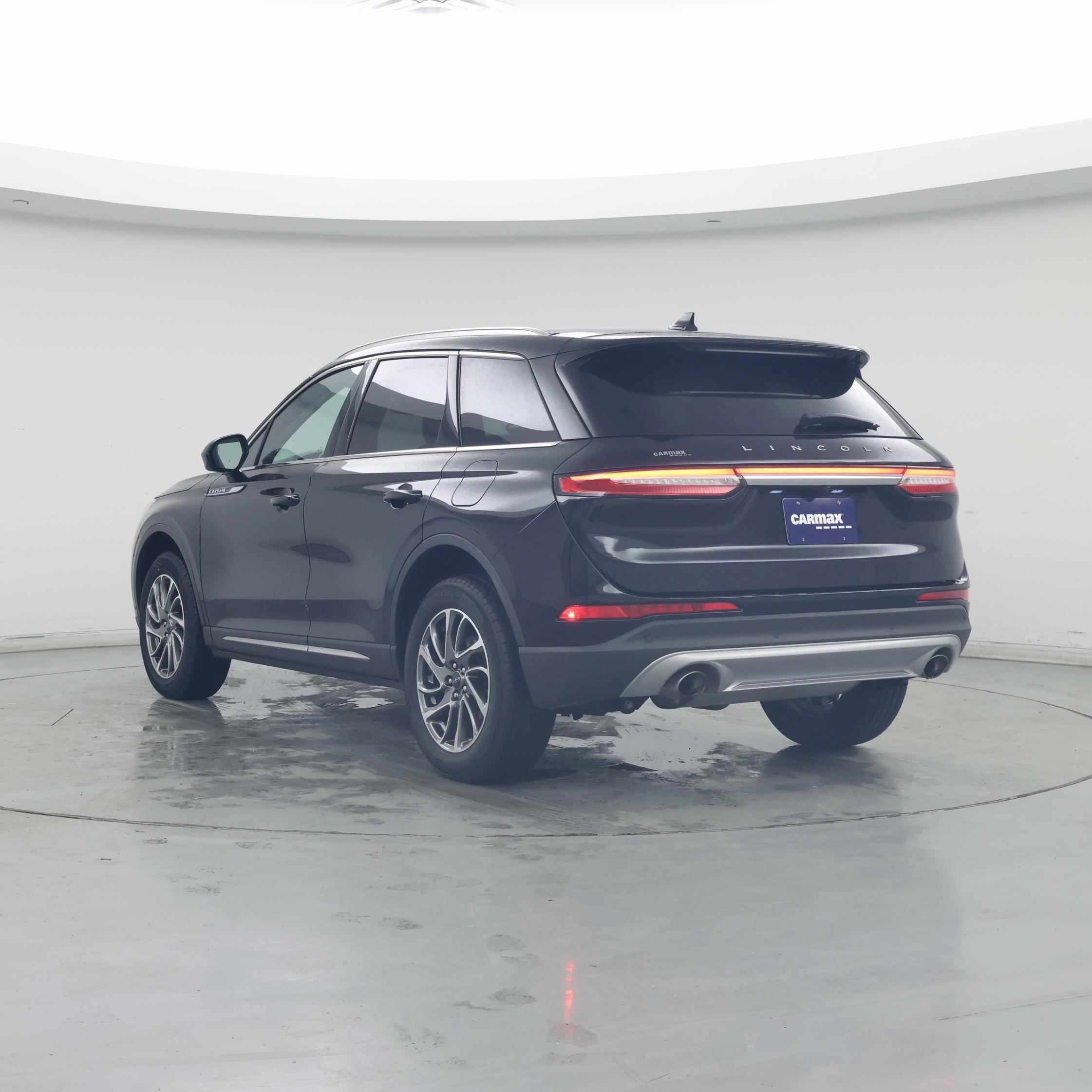 Thumbnail: 2022 Lincoln Corsair - 2