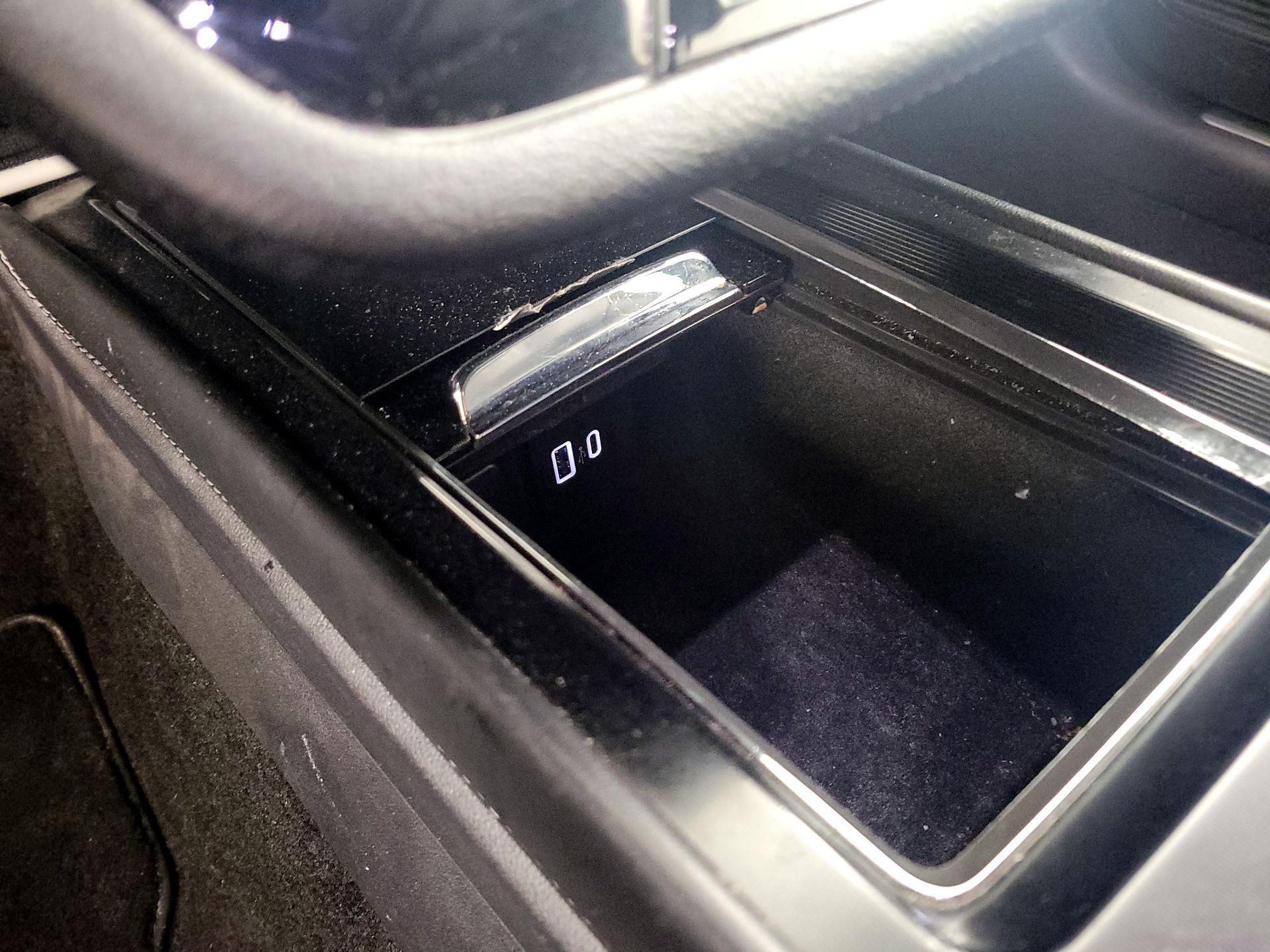 Thumbnail: 2022 Lincoln Corsair - 19