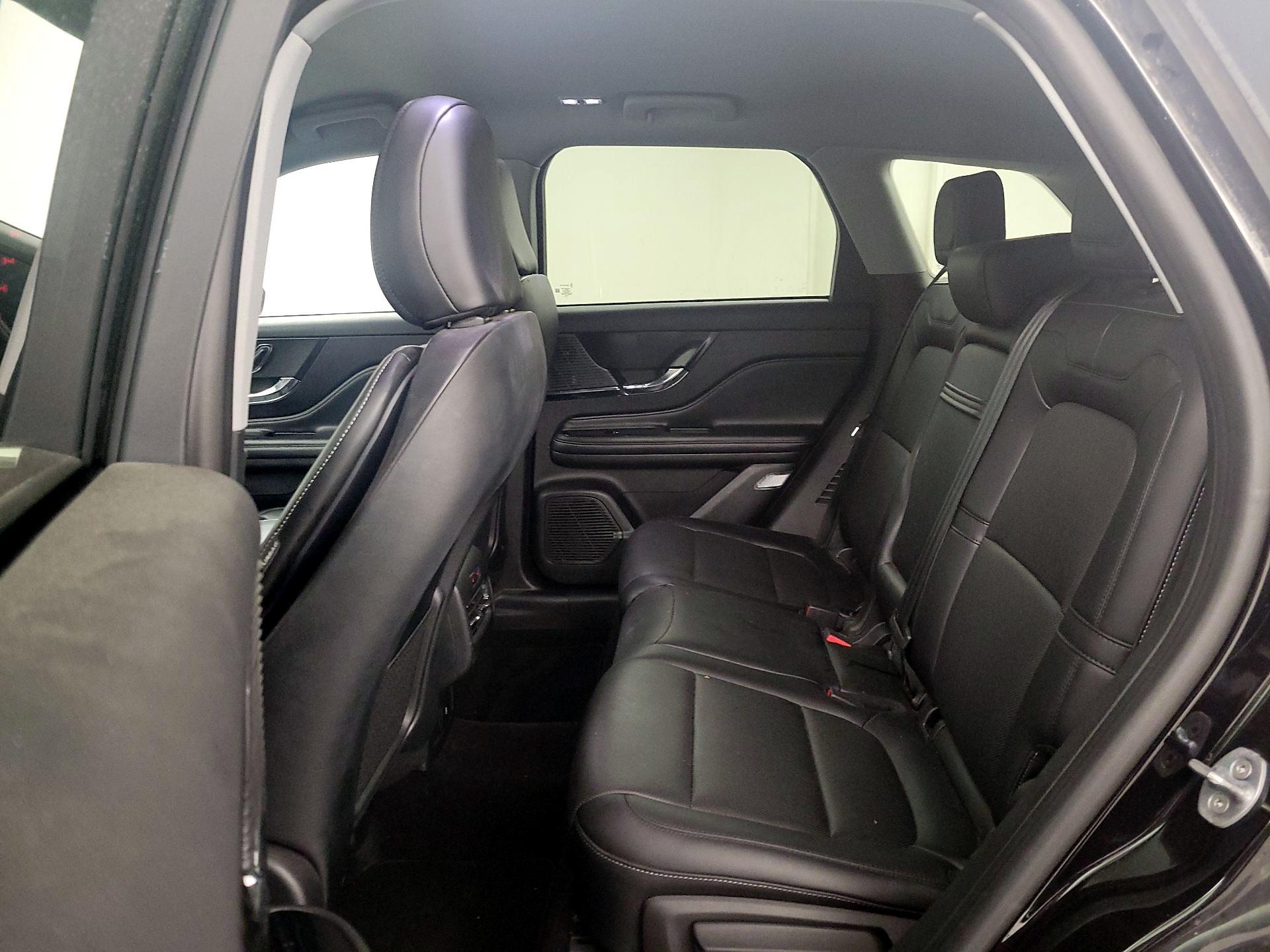 Thumbnail: 2022 Lincoln Corsair - 20