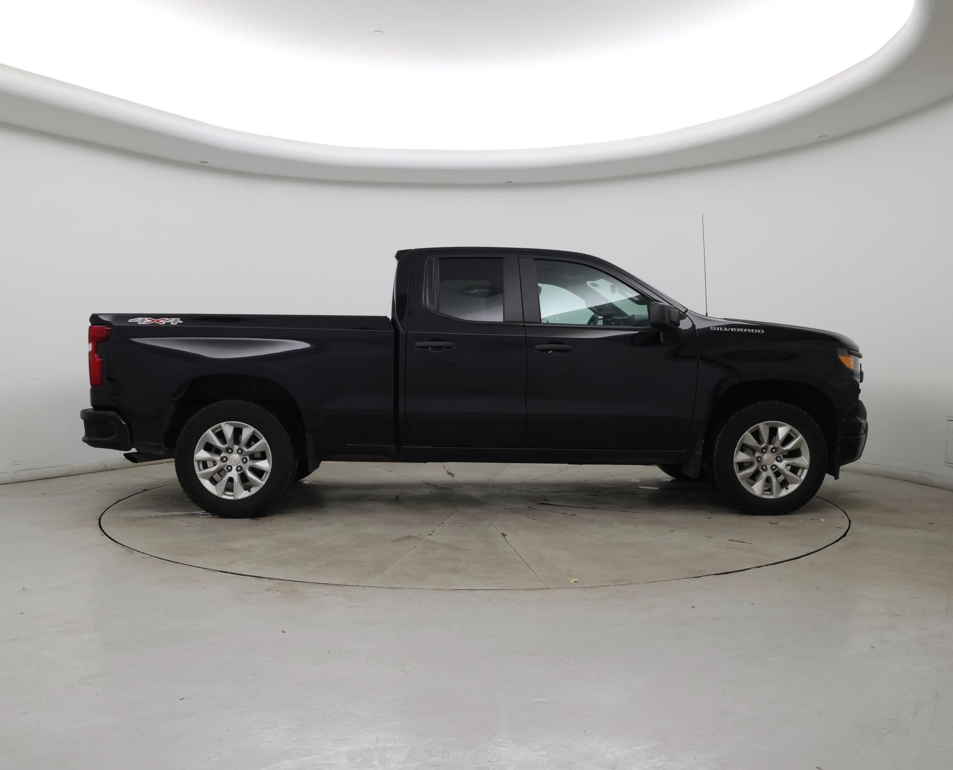 Thumbnail: 2023 Chevrolet Silverado 1500 - 7