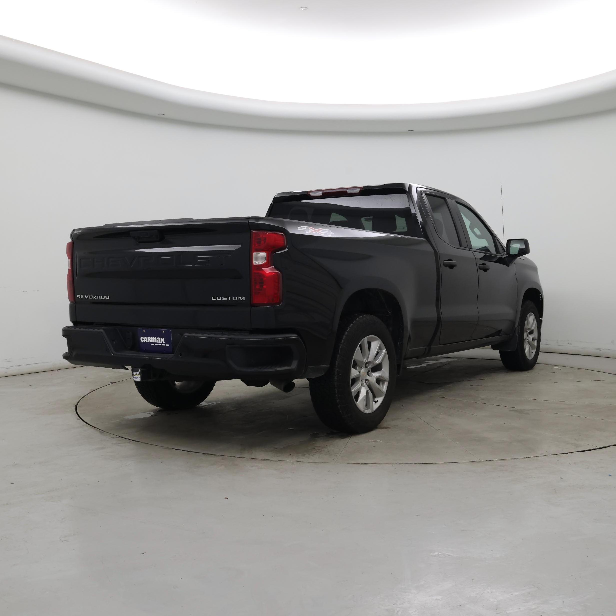 Thumbnail: 2023 Chevrolet Silverado 1500 - 8