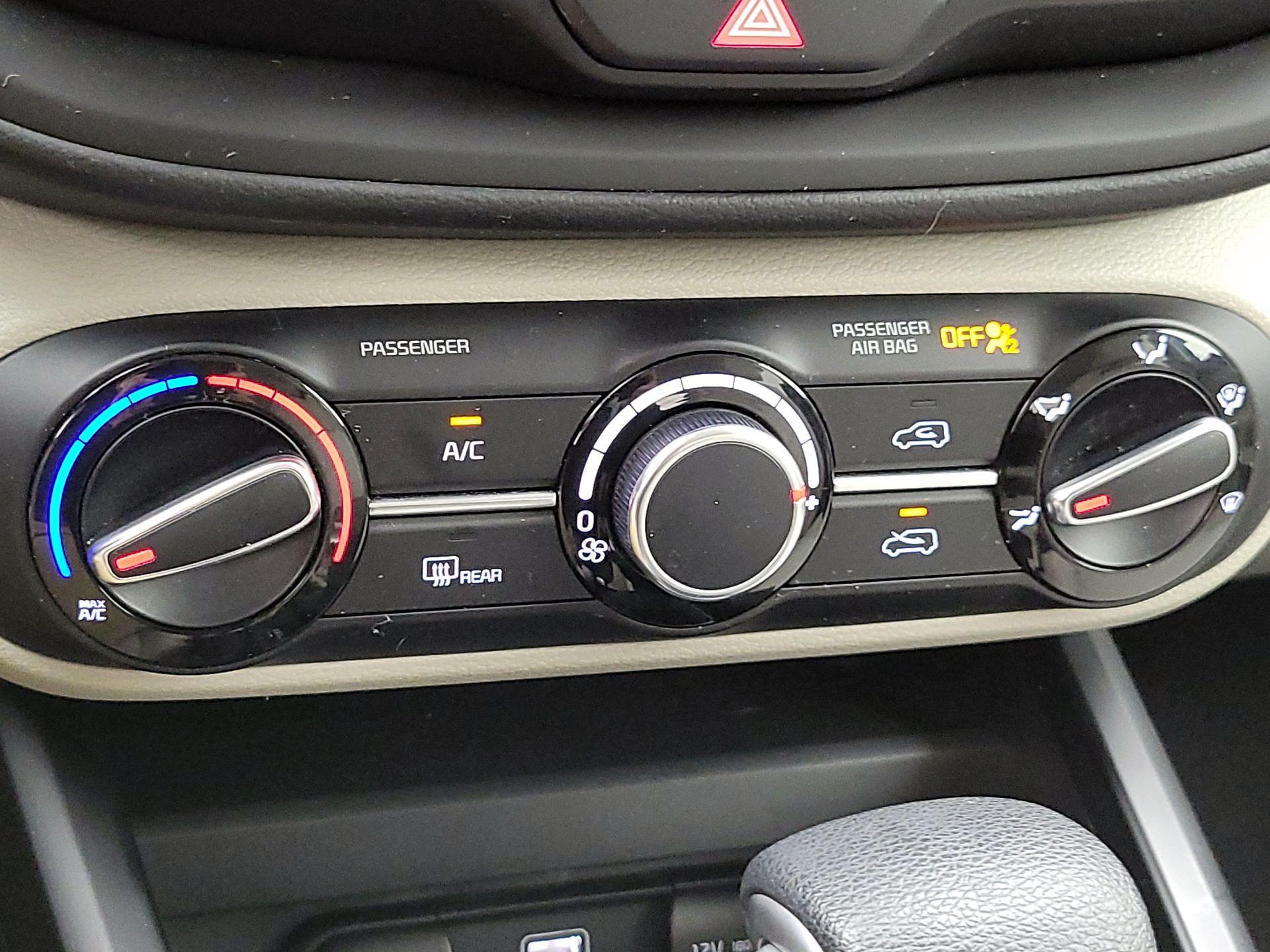 Thumbnail: 2023 Kia Soul - 16