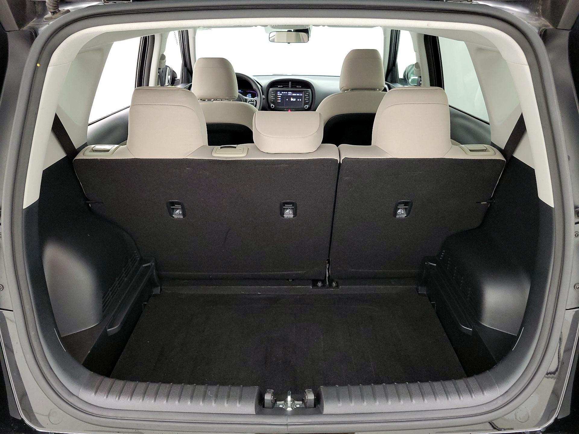 Thumbnail: 2023 Kia Soul - 20