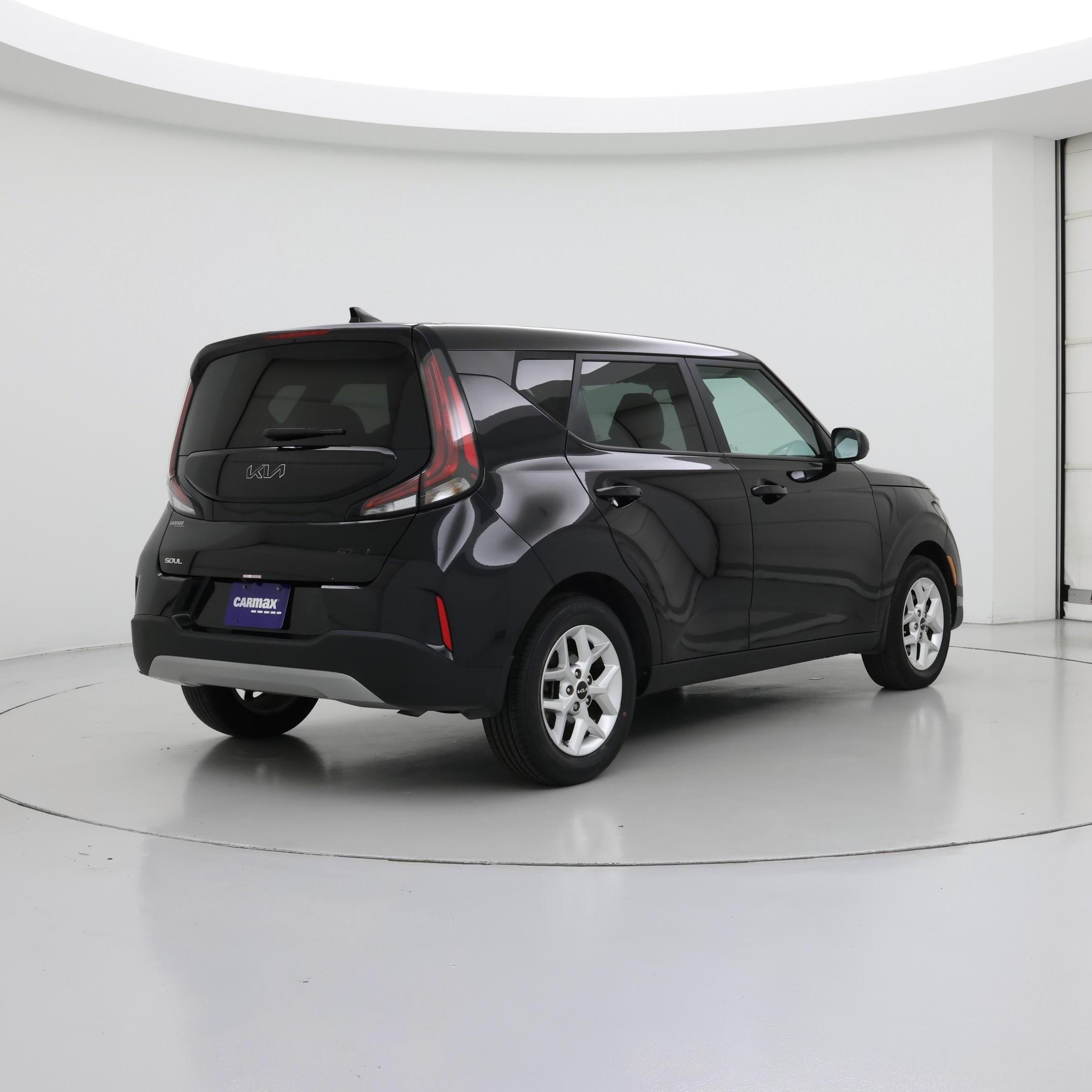 Thumbnail: 2023 Kia Soul - 8