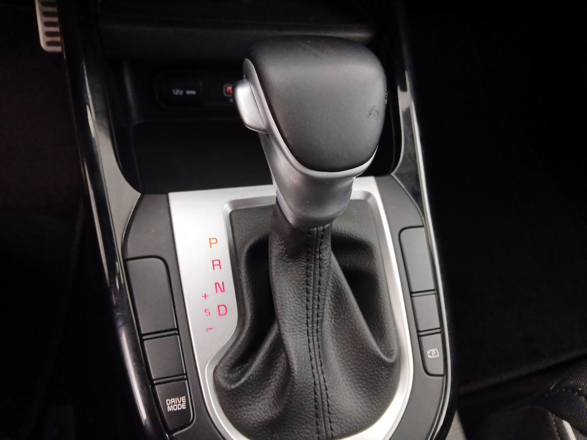 Thumbnail: 2023 Kia Forte - 18