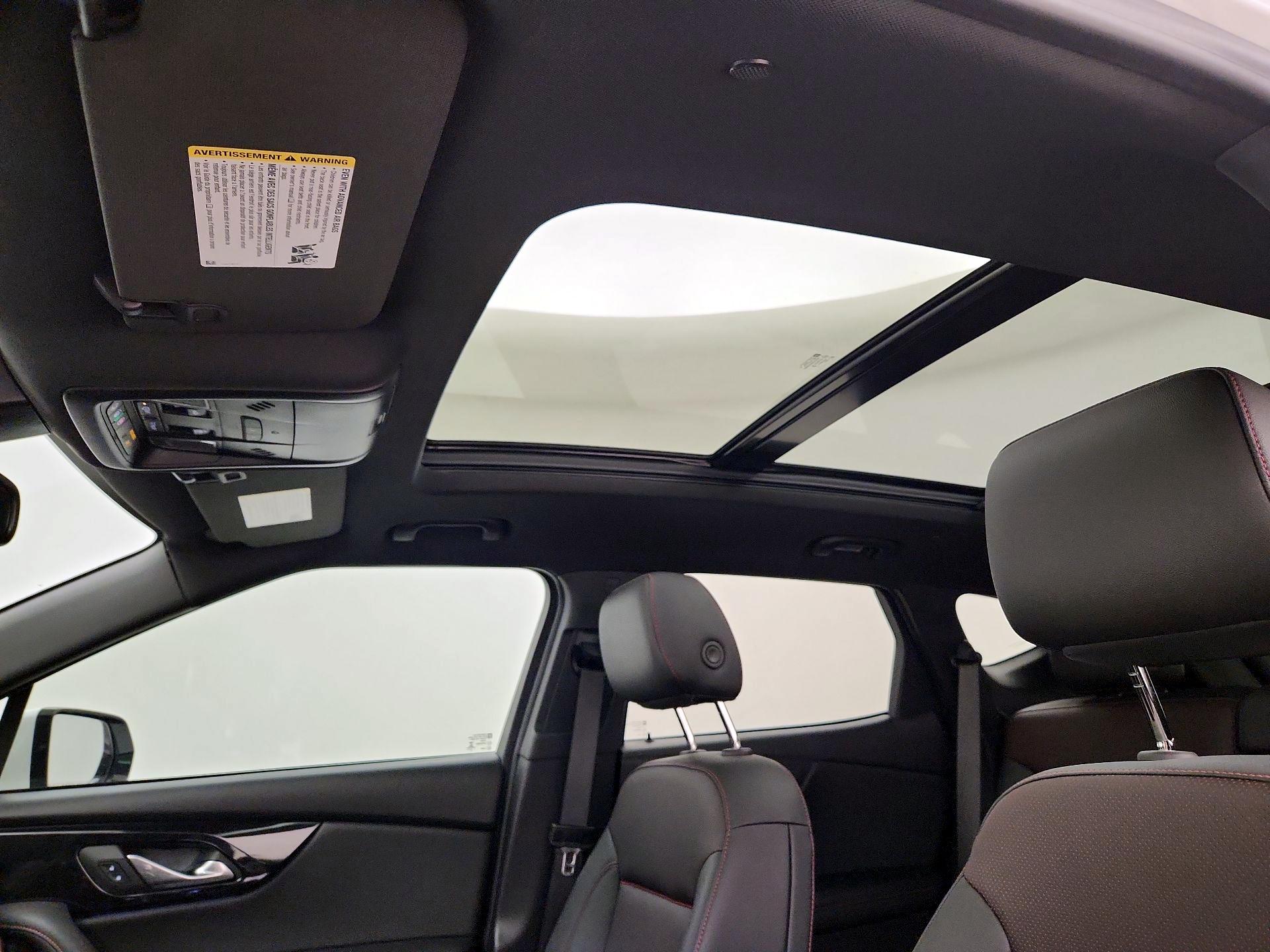 Thumbnail: 2022 Chevrolet Blazer - 19