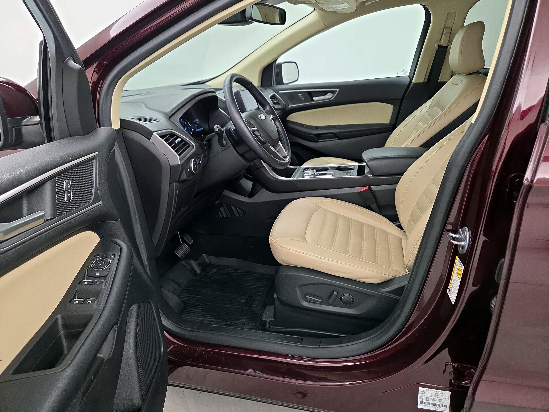 Thumbnail: 2022 Ford Edge - 11