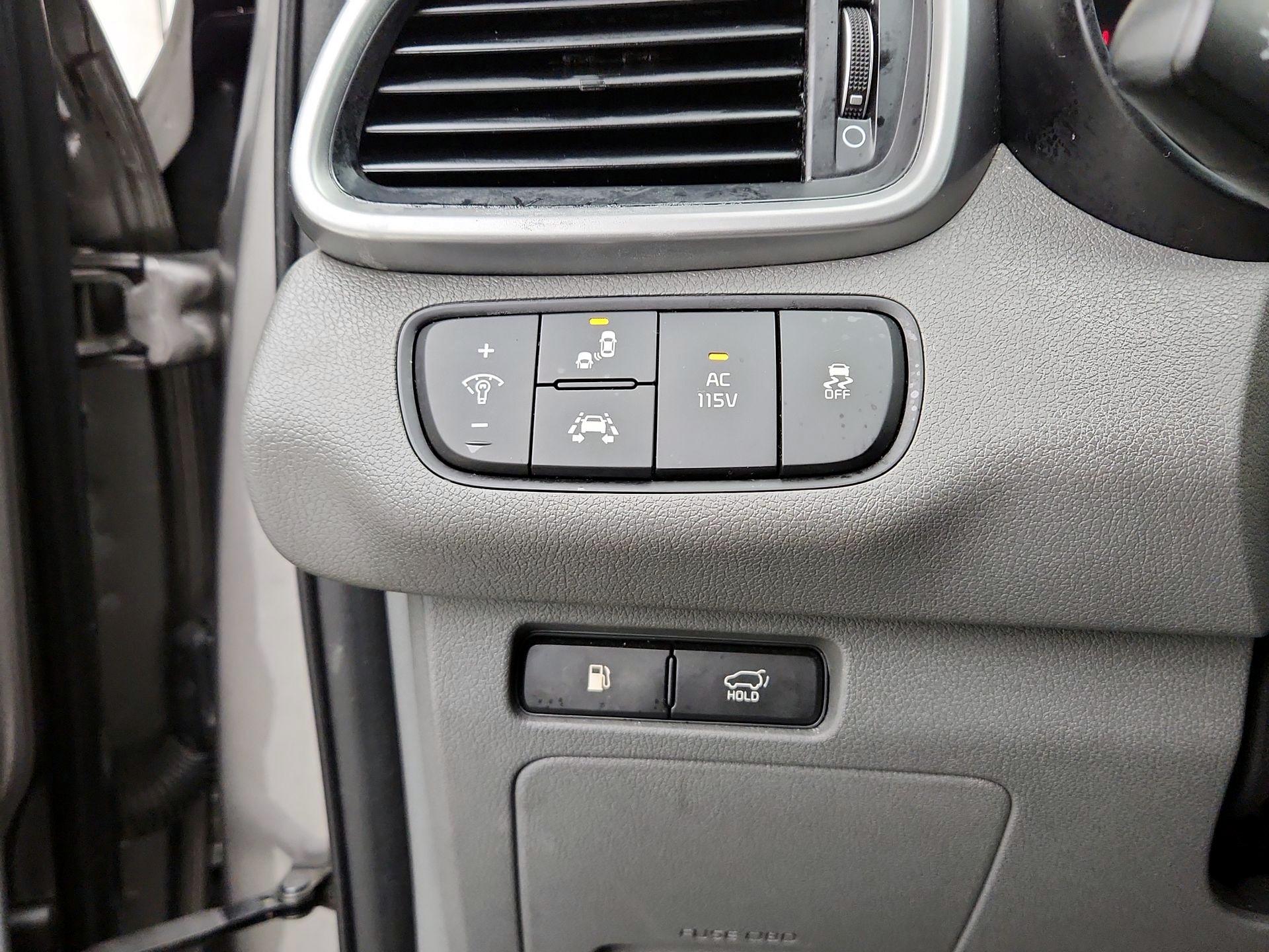 Thumbnail: 2019 Kia Sorento - 13