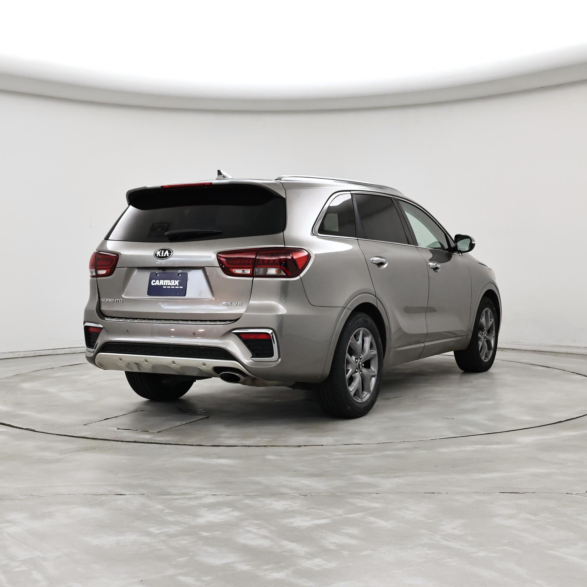 Thumbnail: 2019 Kia Sorento - 8