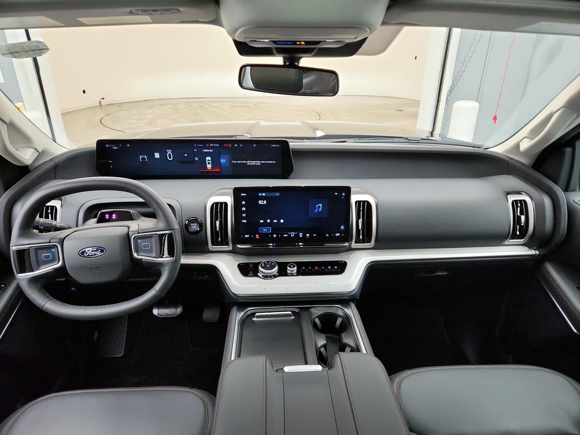 Thumbnail: 2025 Ford Expedition - 9