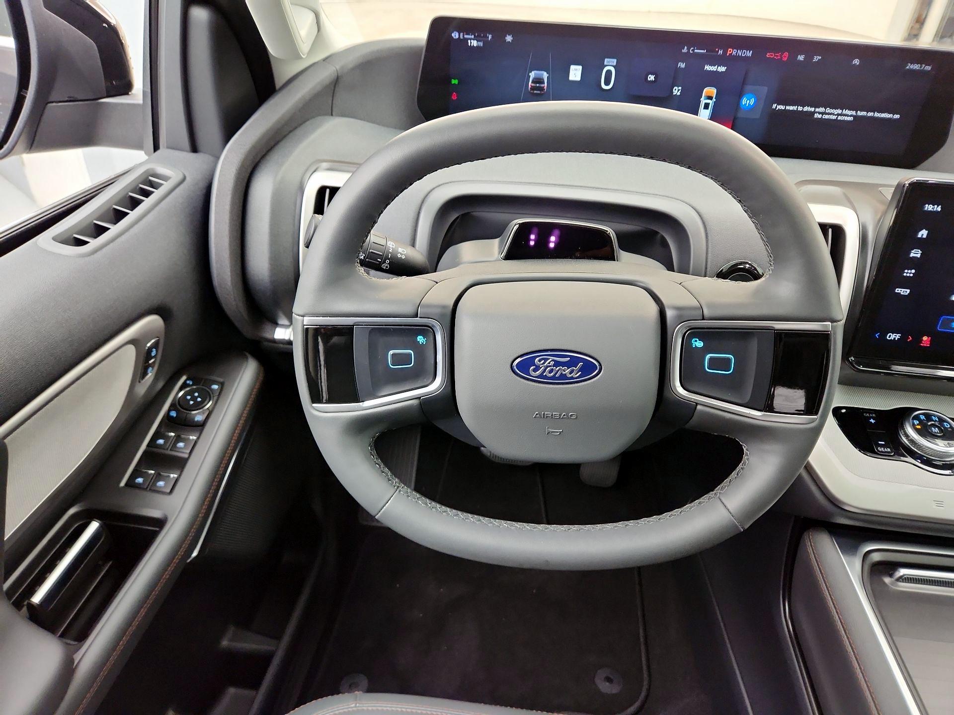 Thumbnail: 2025 Ford Expedition - 10