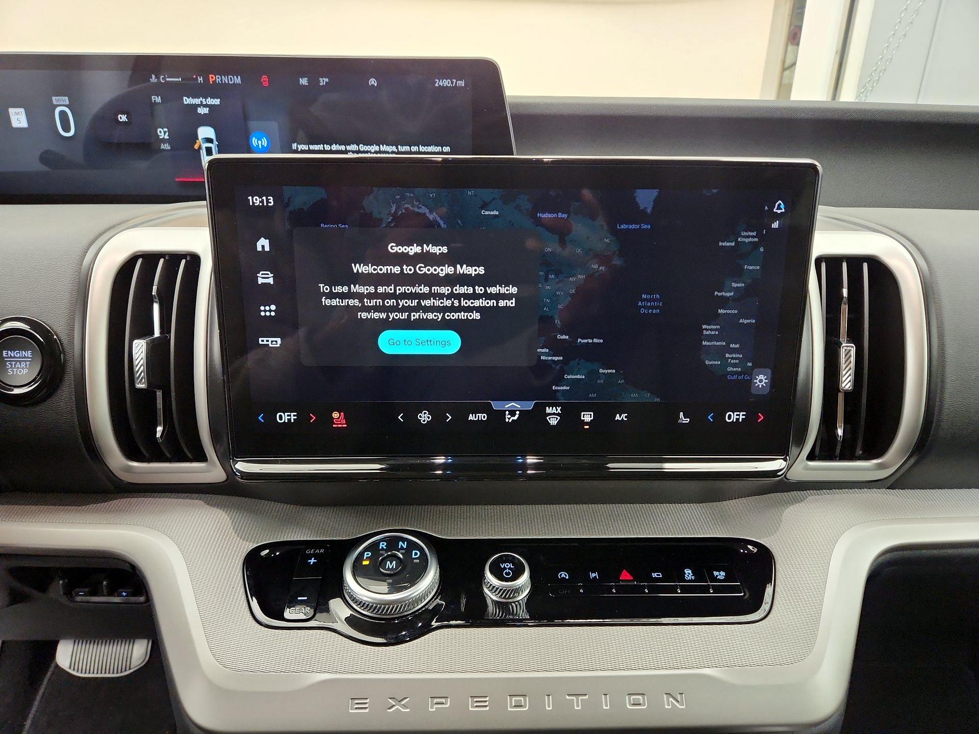 Thumbnail: 2025 Ford Expedition - 14