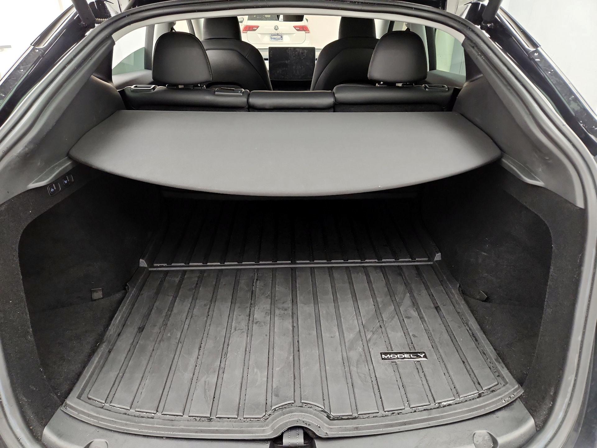 Thumbnail: 2023 Tesla Model Y - 20