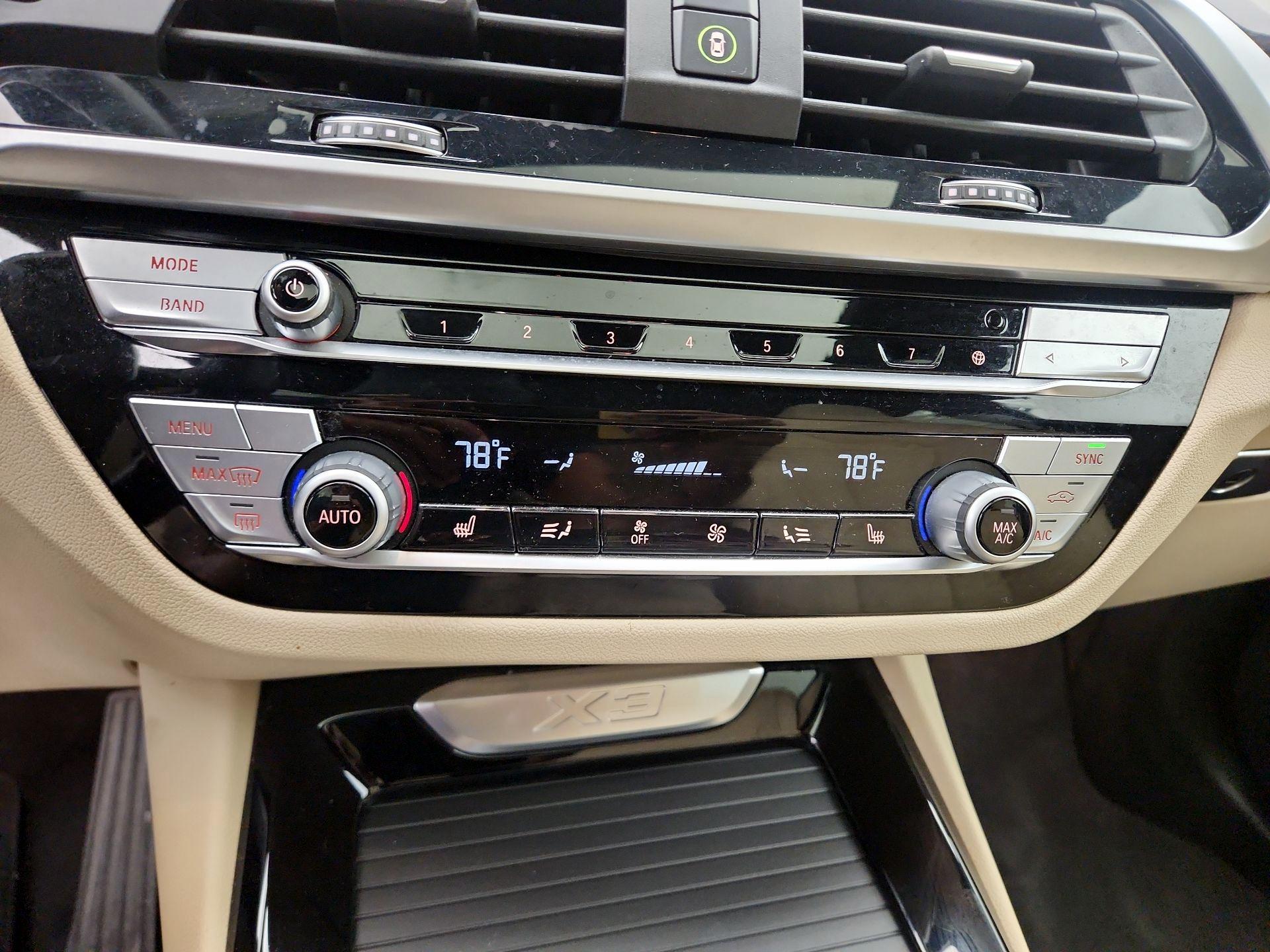 Thumbnail: 2021 BMW X3 - 17