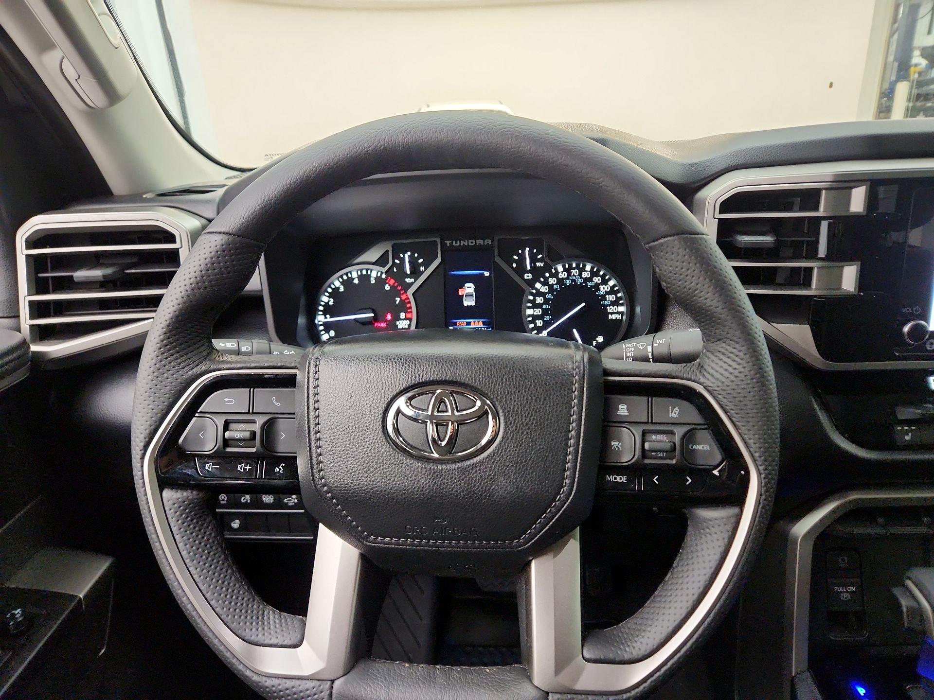 Thumbnail: 2024 Toyota Tundra - 10