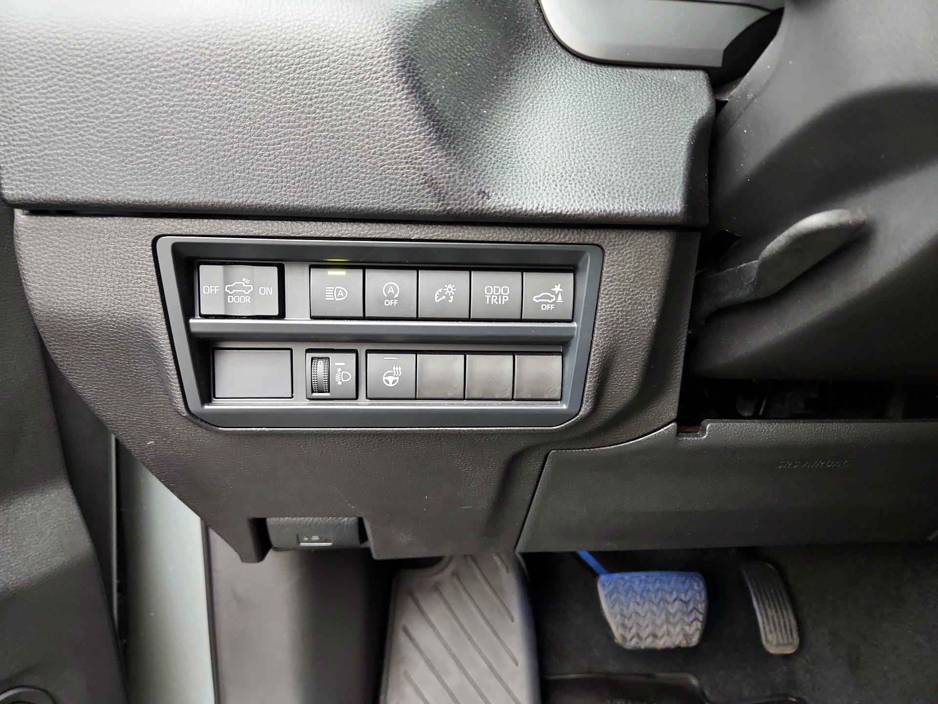 Thumbnail: 2024 Toyota Tundra - 13