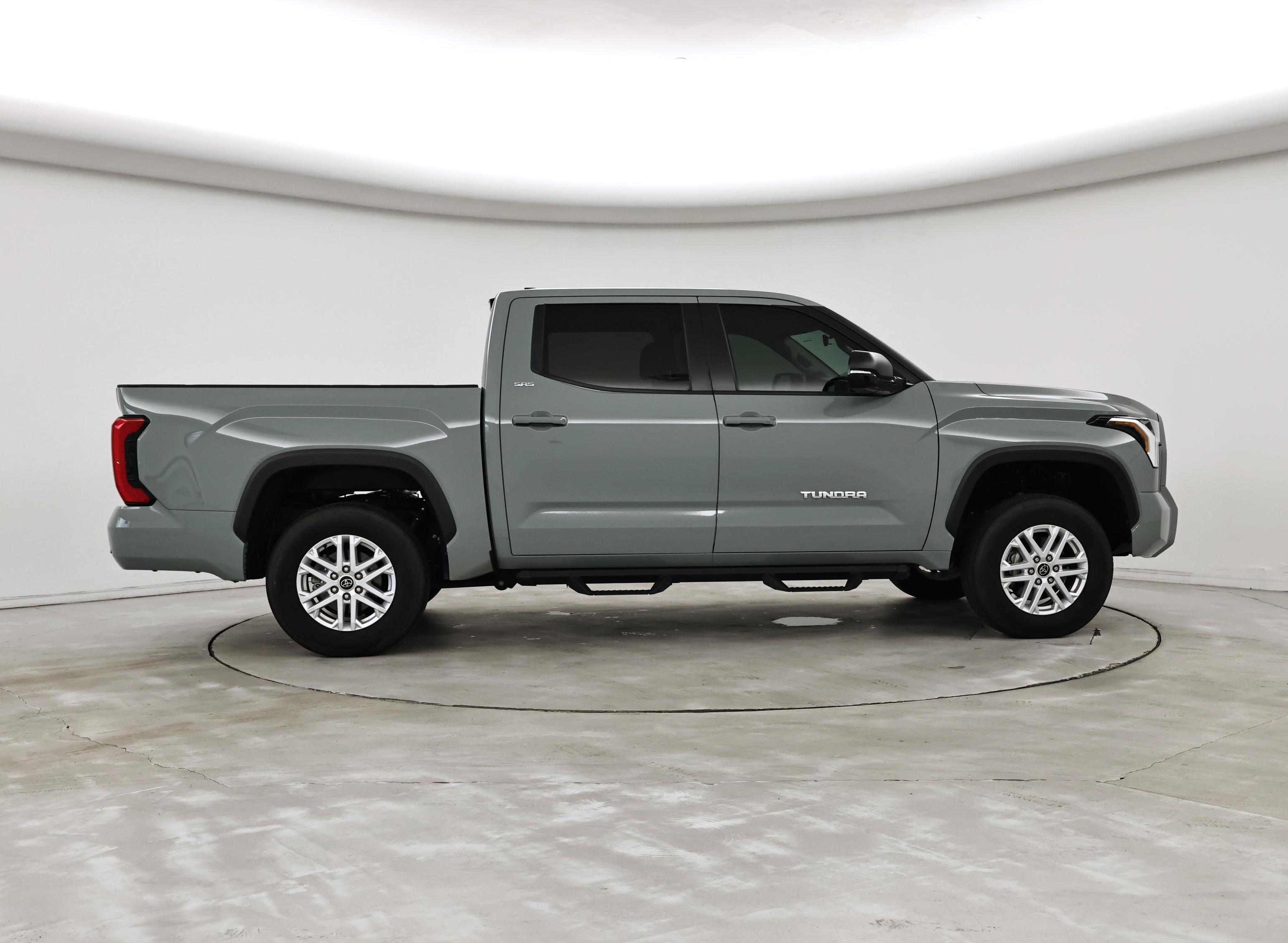 Thumbnail: 2024 Toyota Tundra - 7