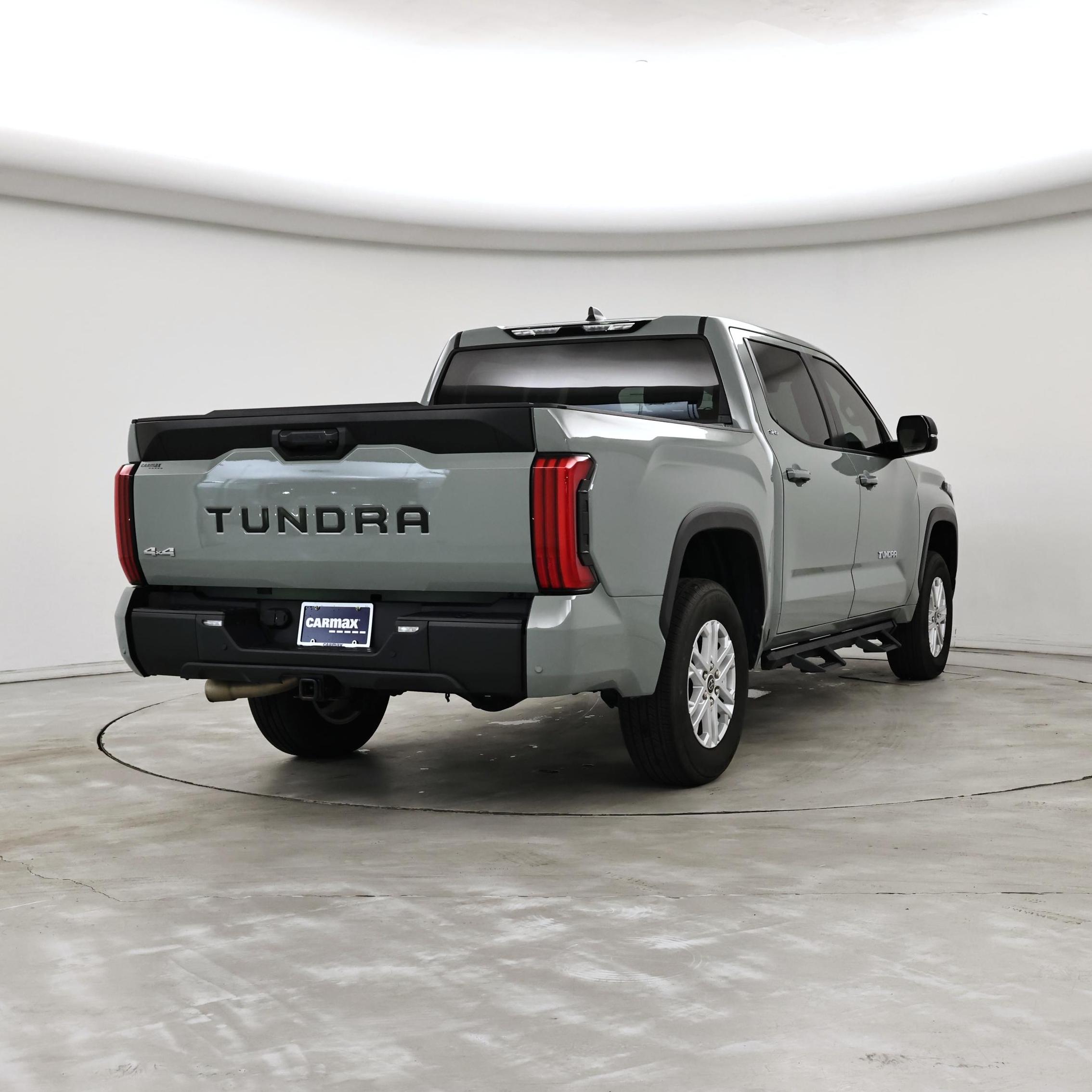 Thumbnail: 2024 Toyota Tundra - 8