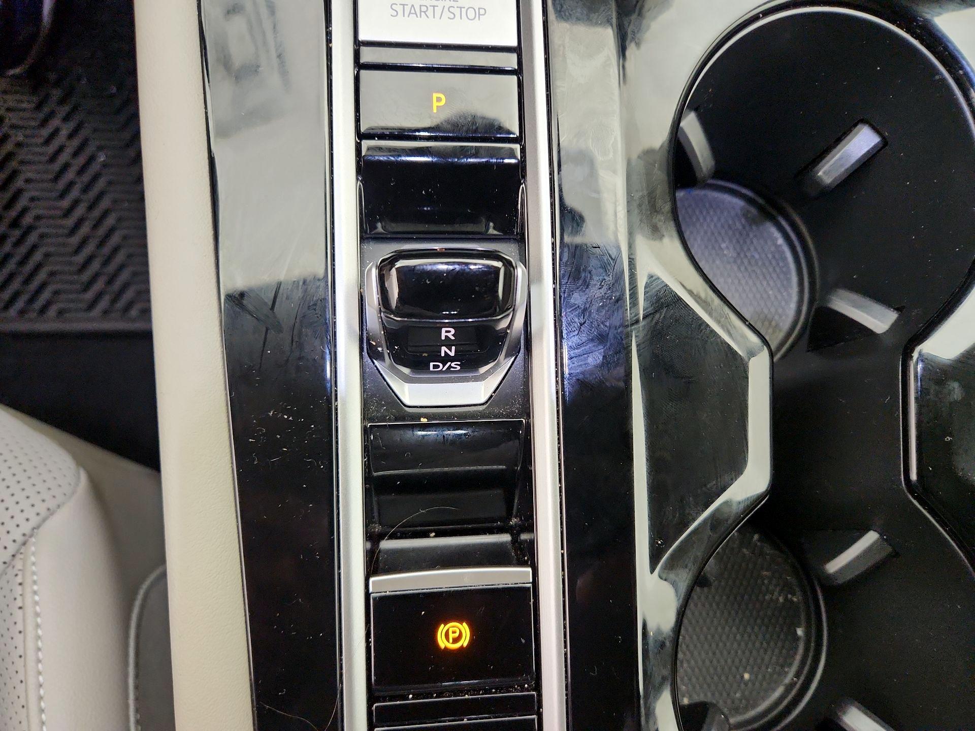 Thumbnail: 2024 Volkswagen Atlas - 17