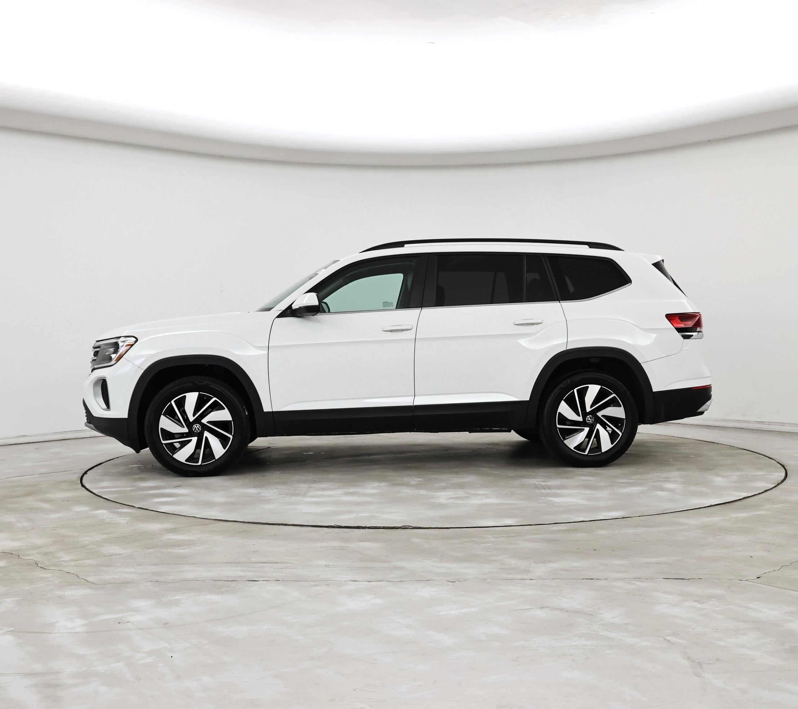 Thumbnail: 2024 Volkswagen Atlas - 3