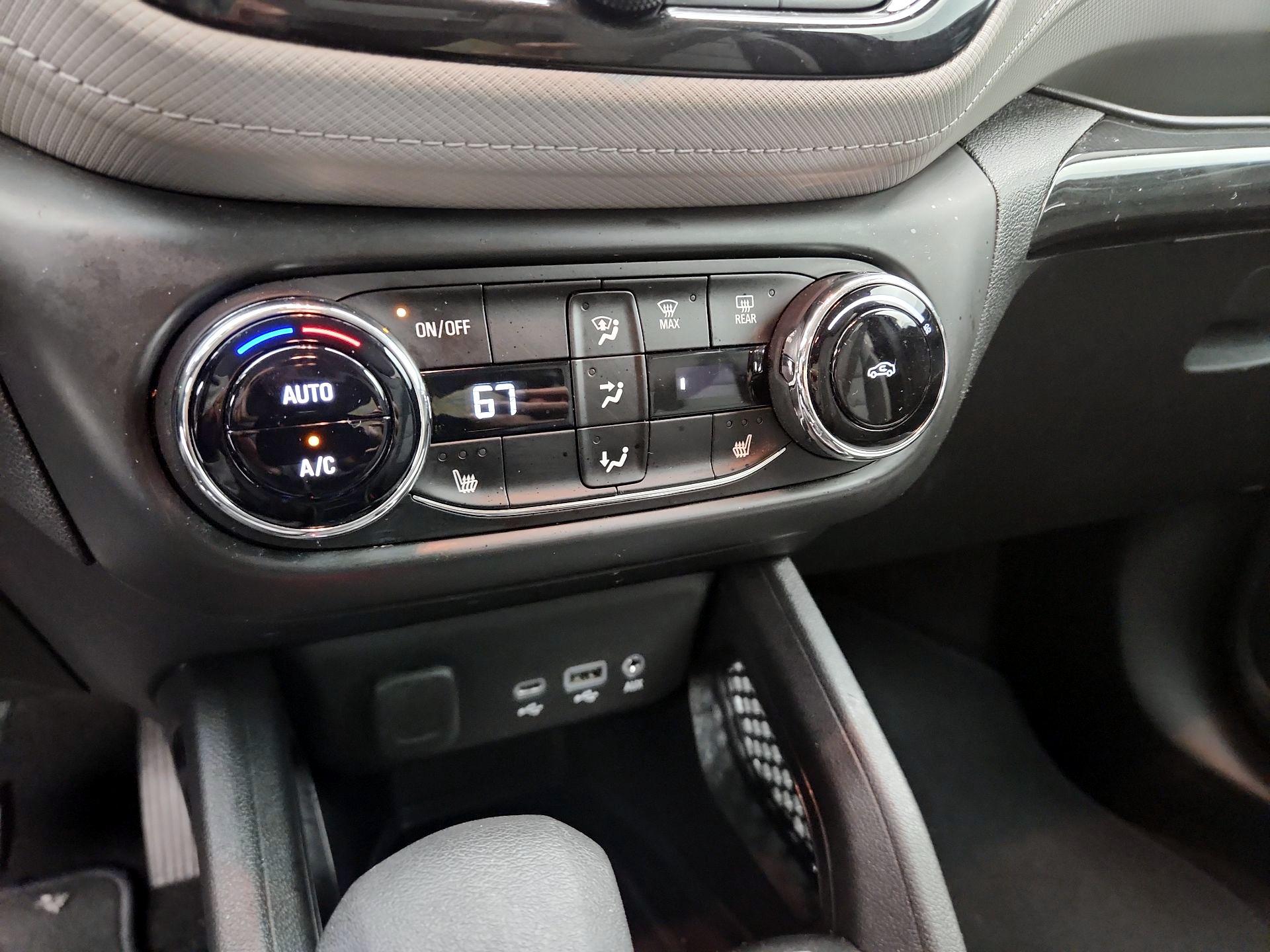 Thumbnail: 2021 Chevrolet TrailBlazer - 16