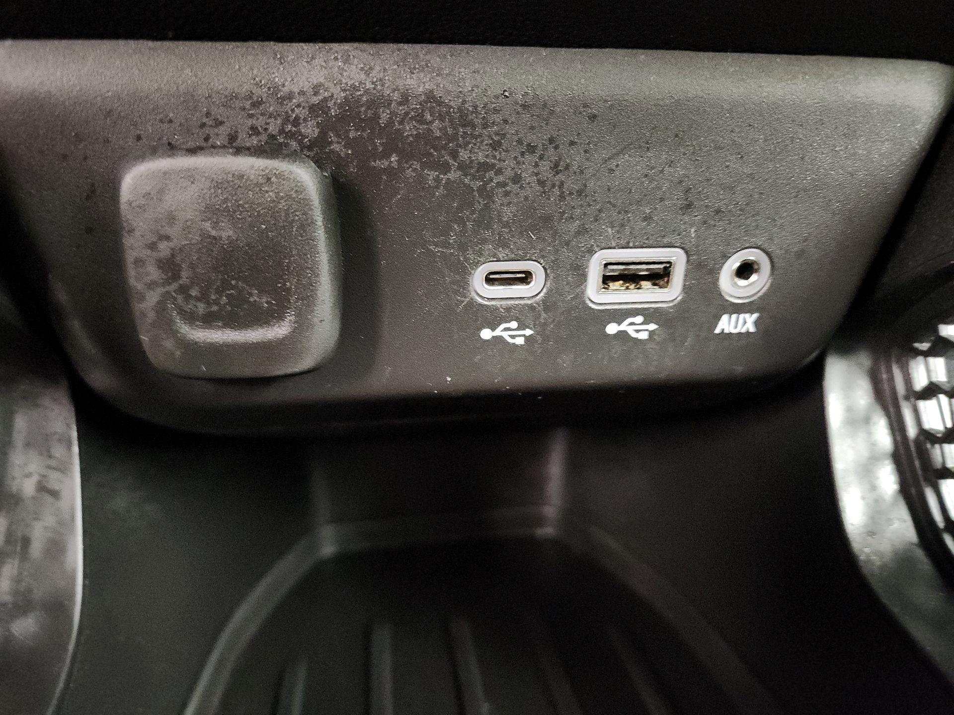 Thumbnail: 2021 Chevrolet TrailBlazer - 18