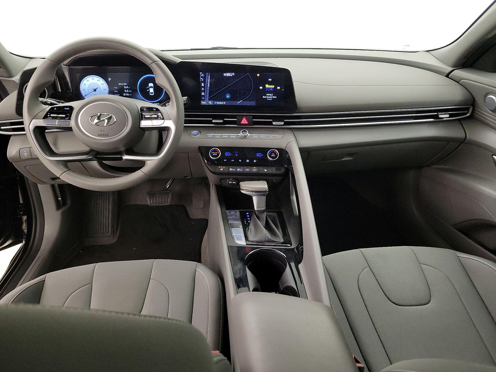 Thumbnail: 2023 Hyundai Elantra - 9