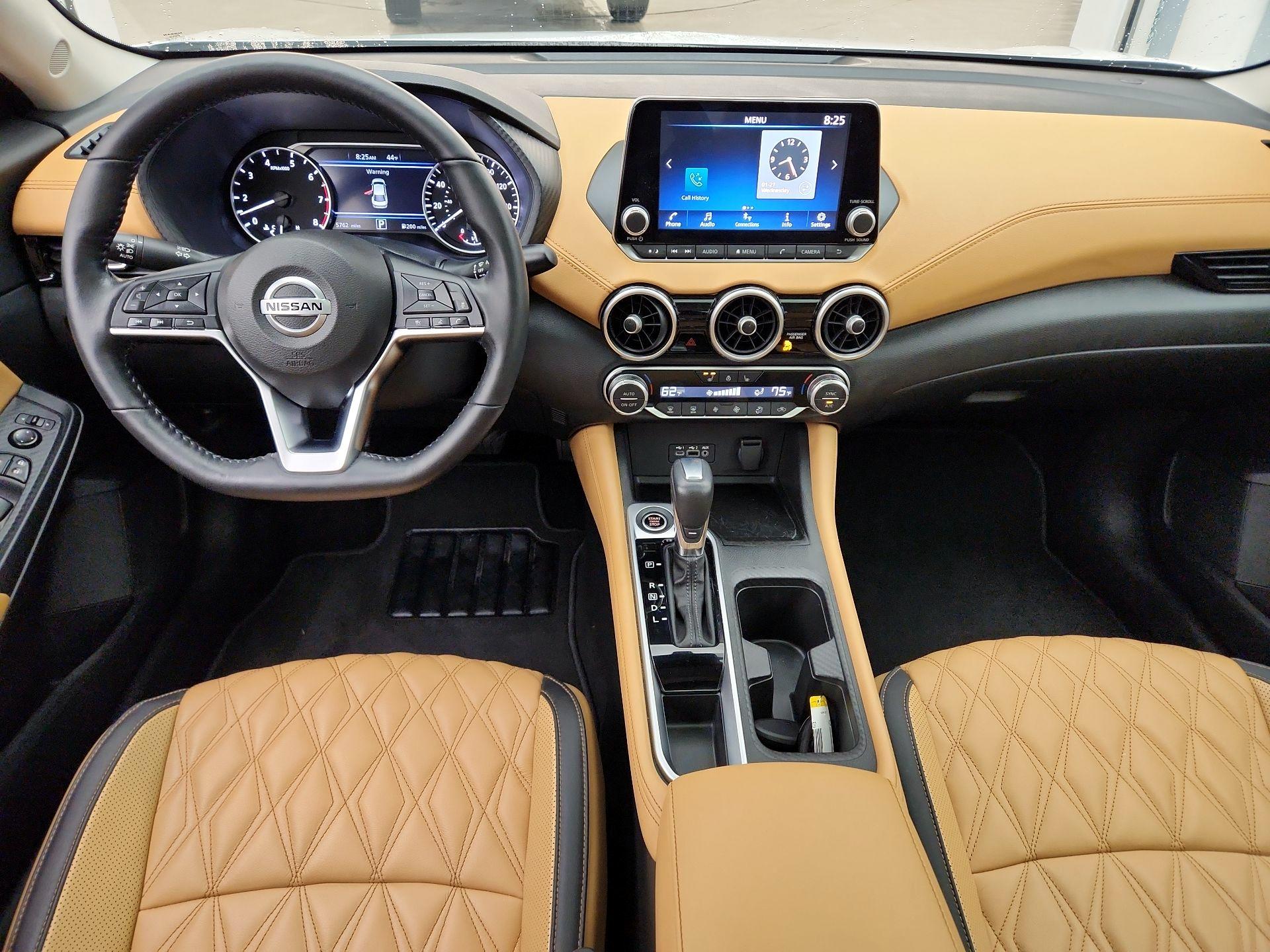 Thumbnail: 2023 Nissan Sentra - 9