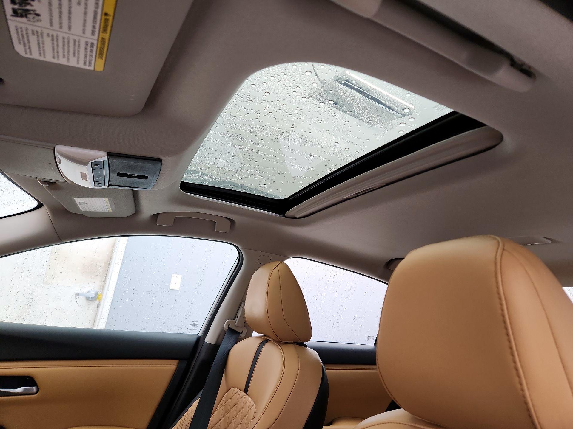 Thumbnail: 2023 Nissan Sentra - 19