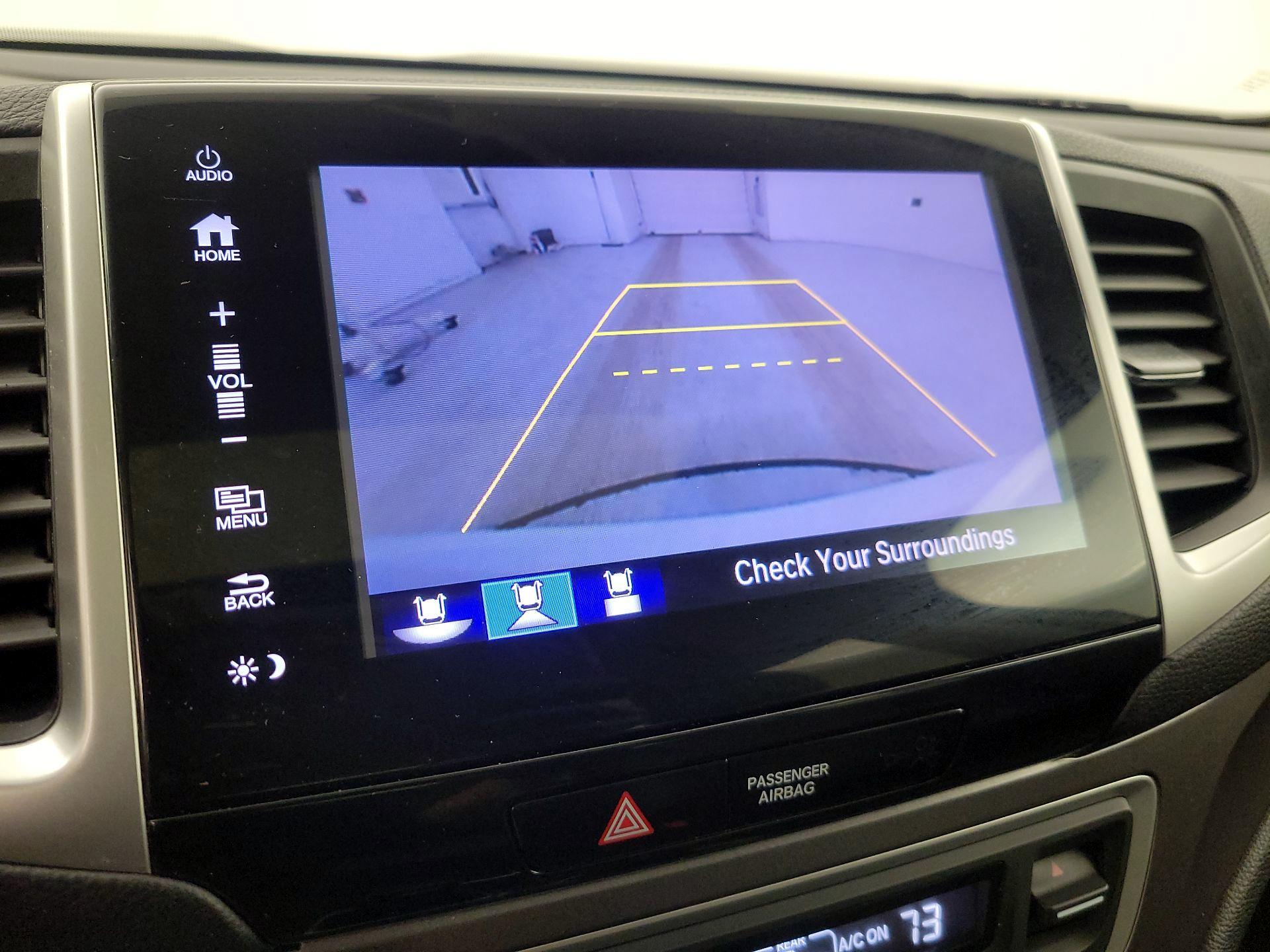 Thumbnail: 2018 Honda Pilot - 14