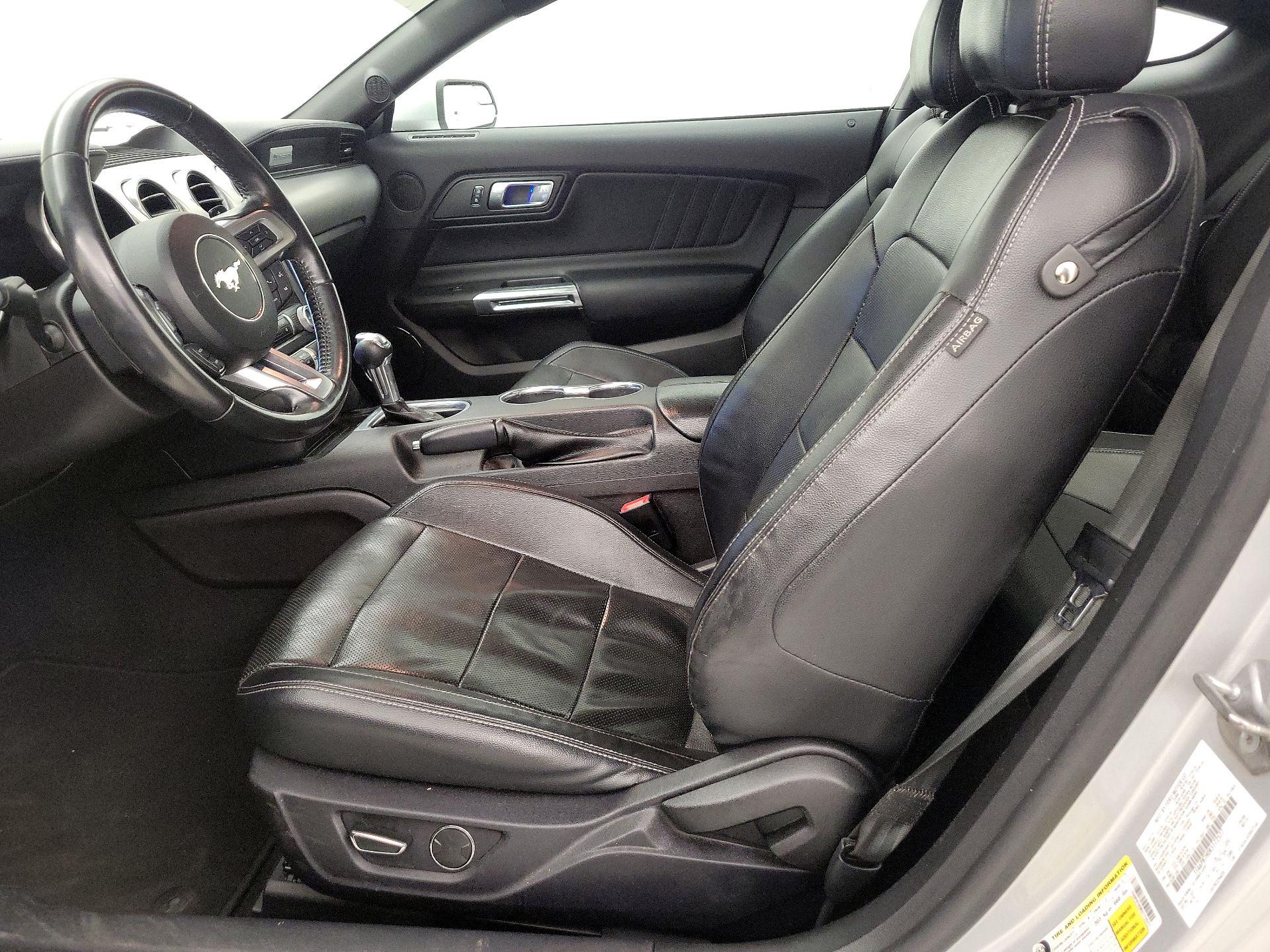 Thumbnail: 2019 Ford Mustang - 11