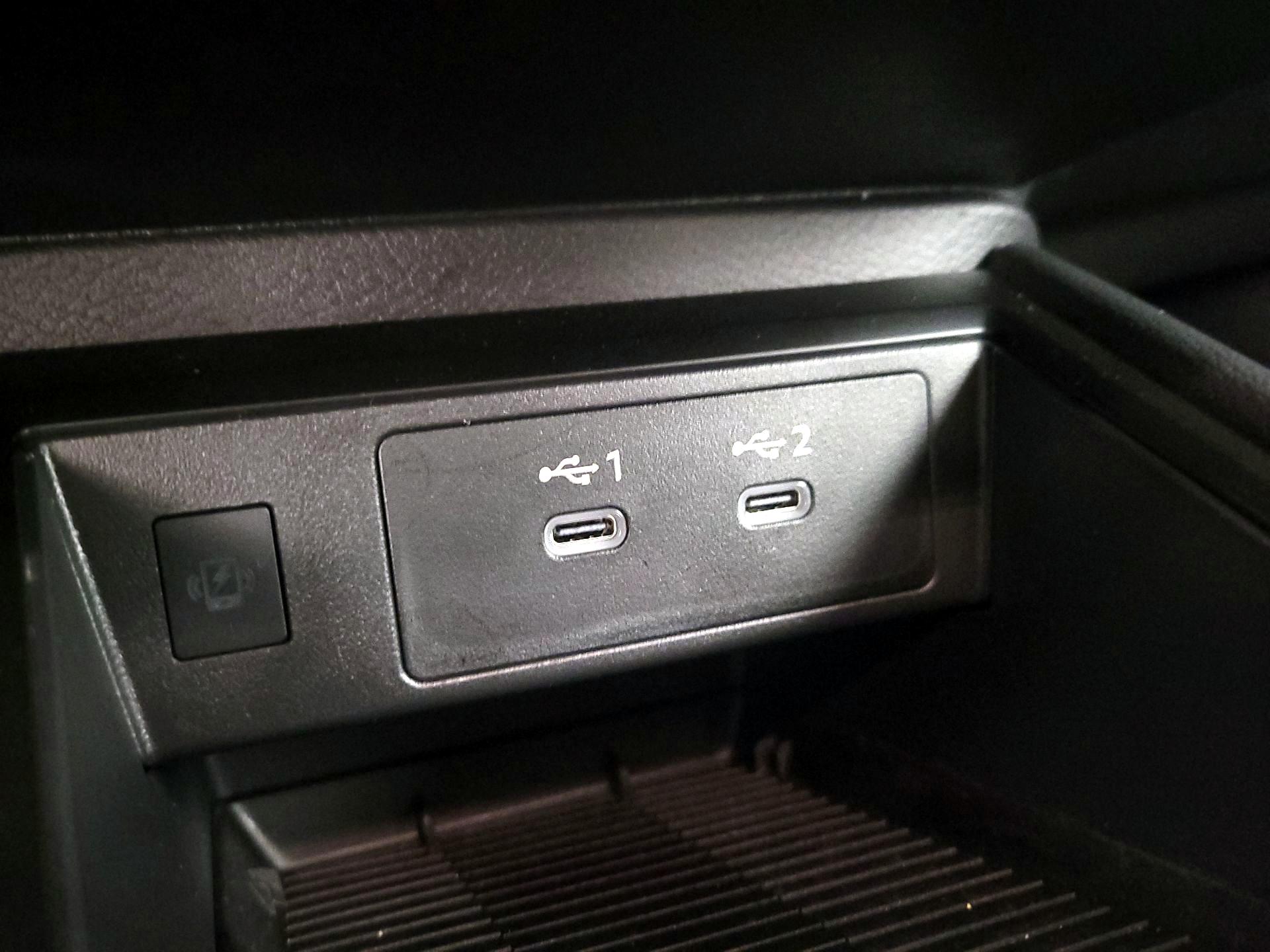 Thumbnail: 2025 Nissan Kicks - 18