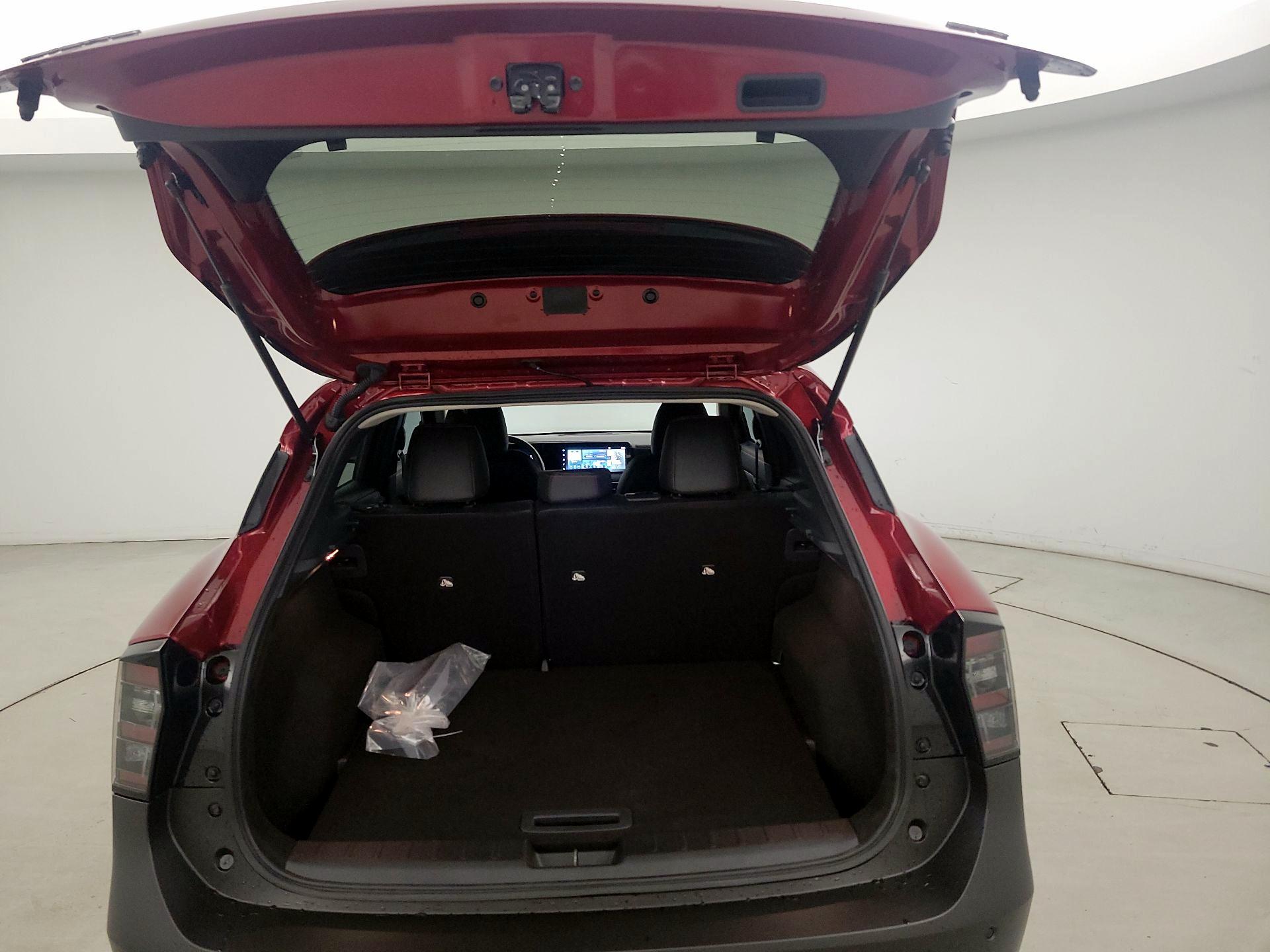 Thumbnail: 2025 Nissan Kicks - 20