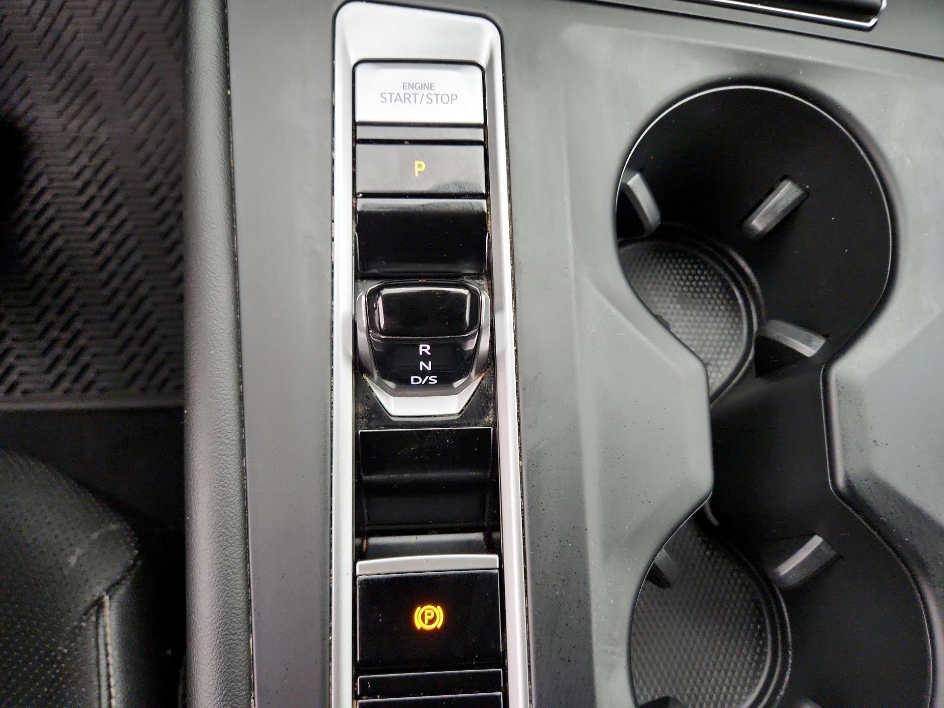 Thumbnail: 2024 Volkswagen Atlas - 17