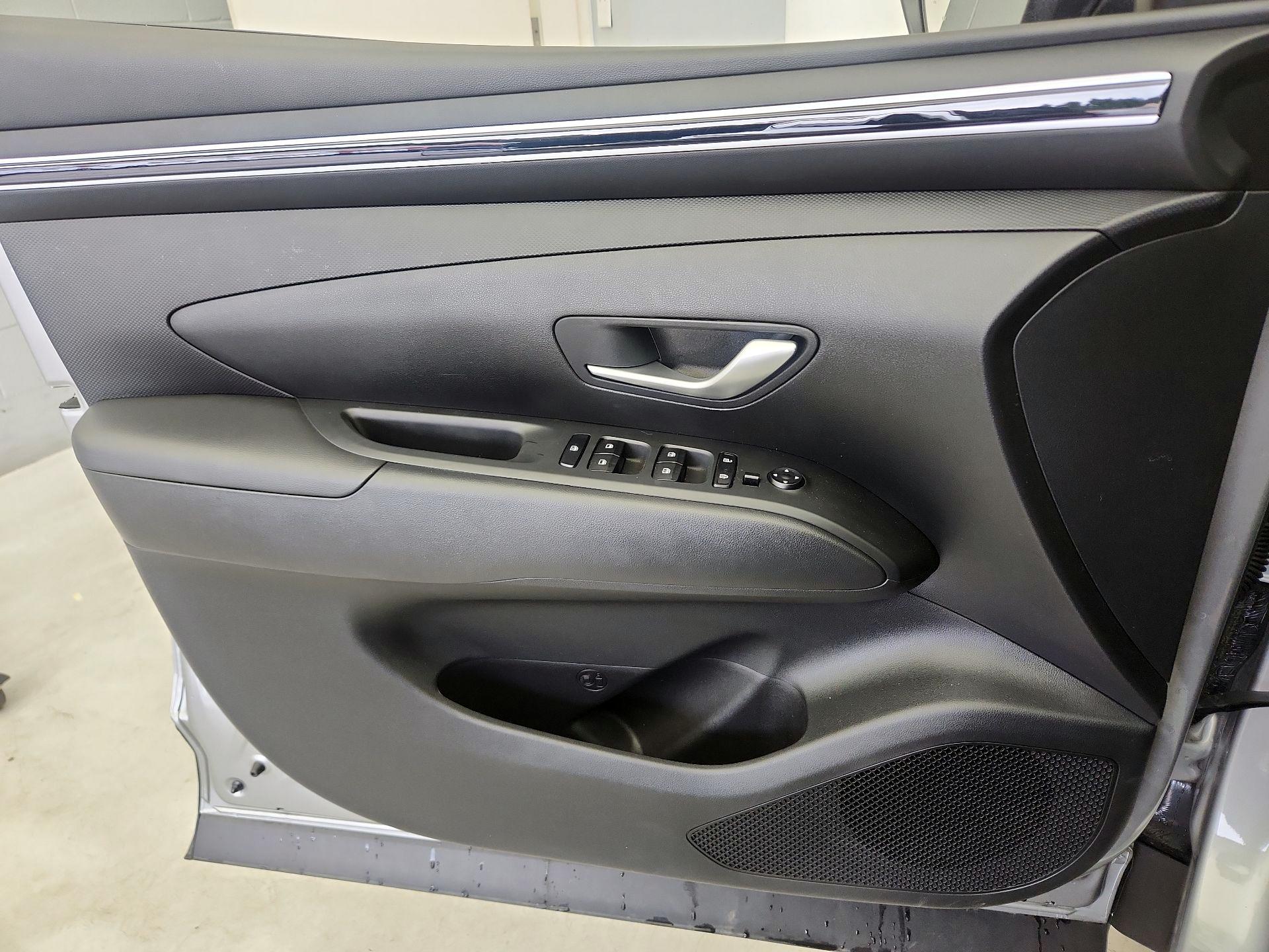 Thumbnail: 2024 Hyundai Tucson - 12