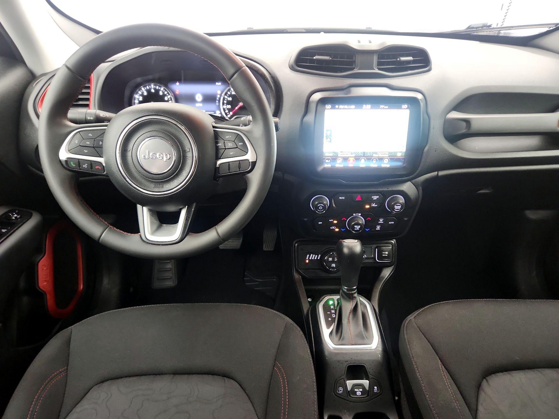 Thumbnail: 2023 Jeep Renegade - 9