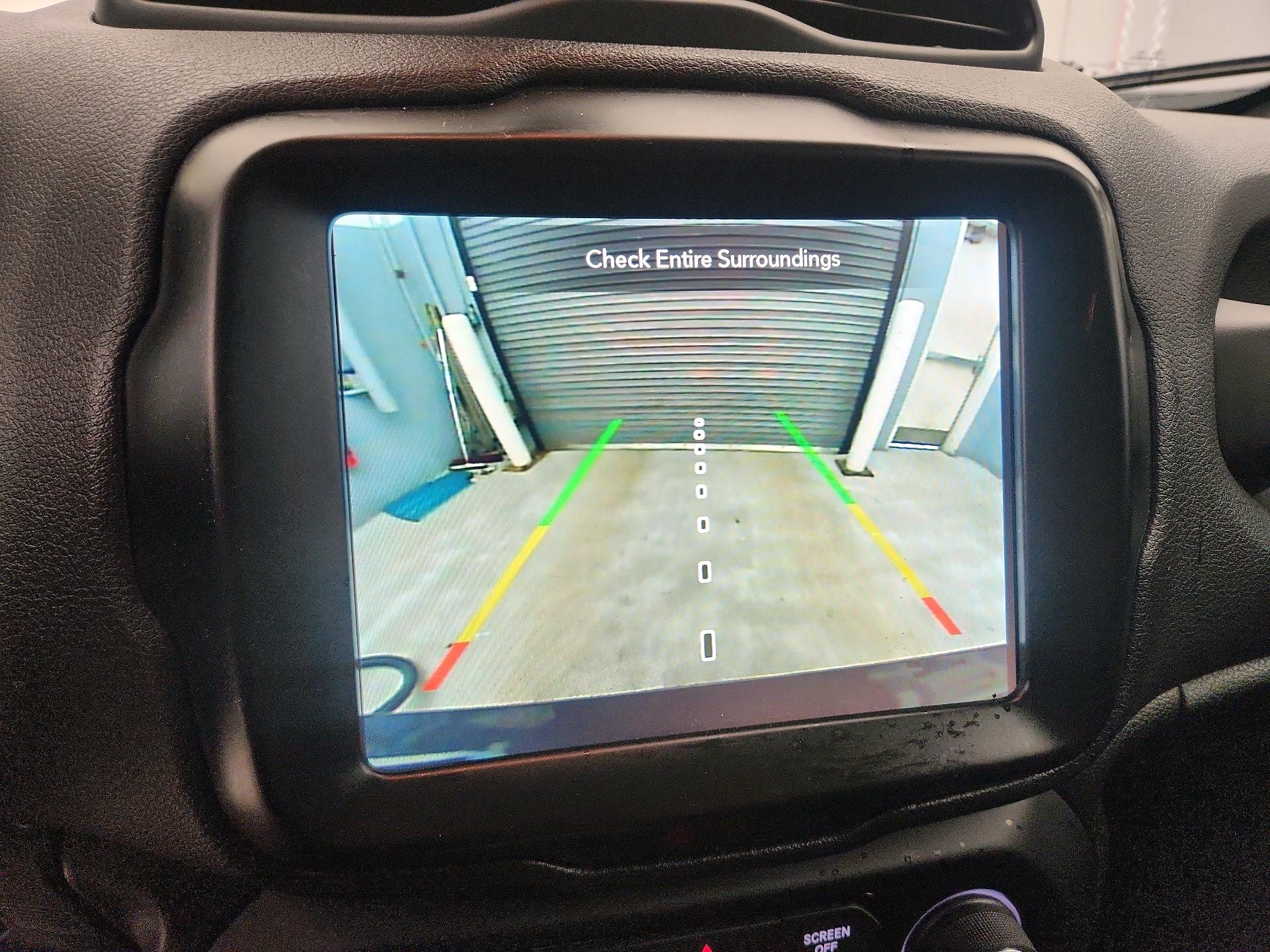 Thumbnail: 2023 Jeep Renegade - 15