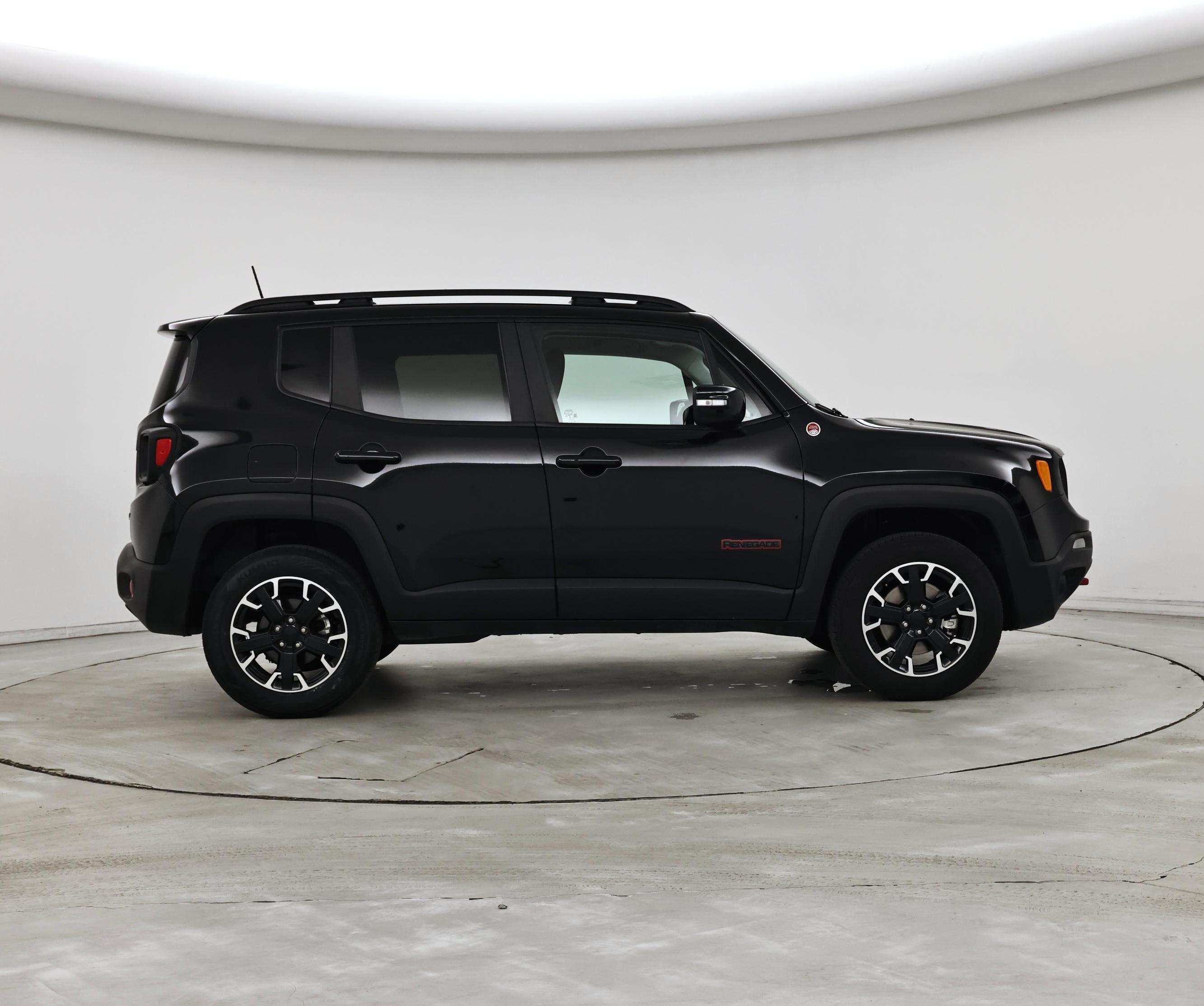 Thumbnail: 2023 Jeep Renegade - 7