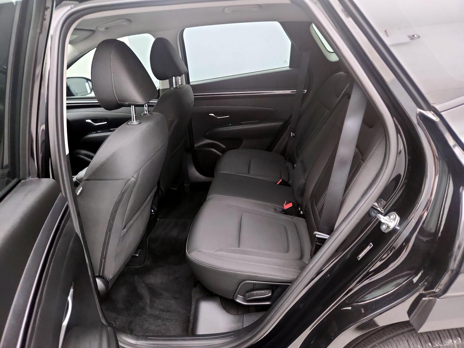 Thumbnail: 2024 Hyundai Tucson - 19