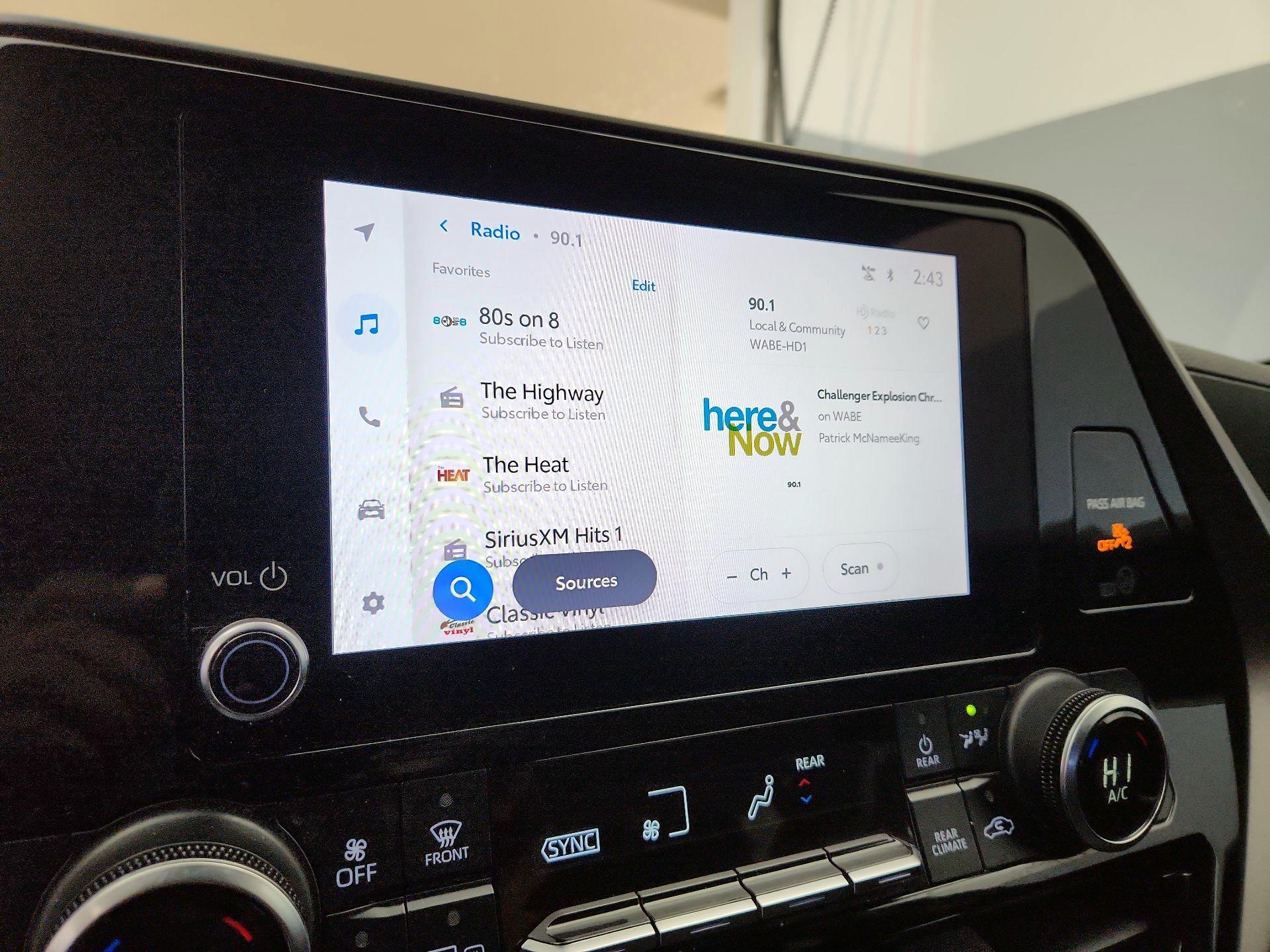 Thumbnail: 2024 Toyota Highlander - 15