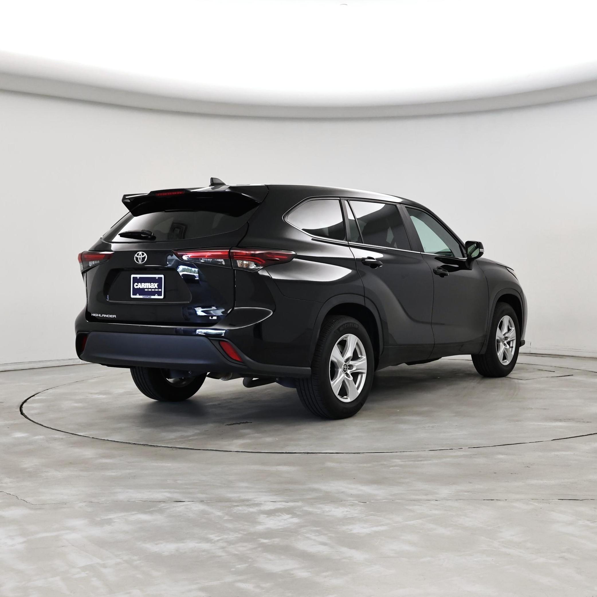 Thumbnail: 2024 Toyota Highlander - 8