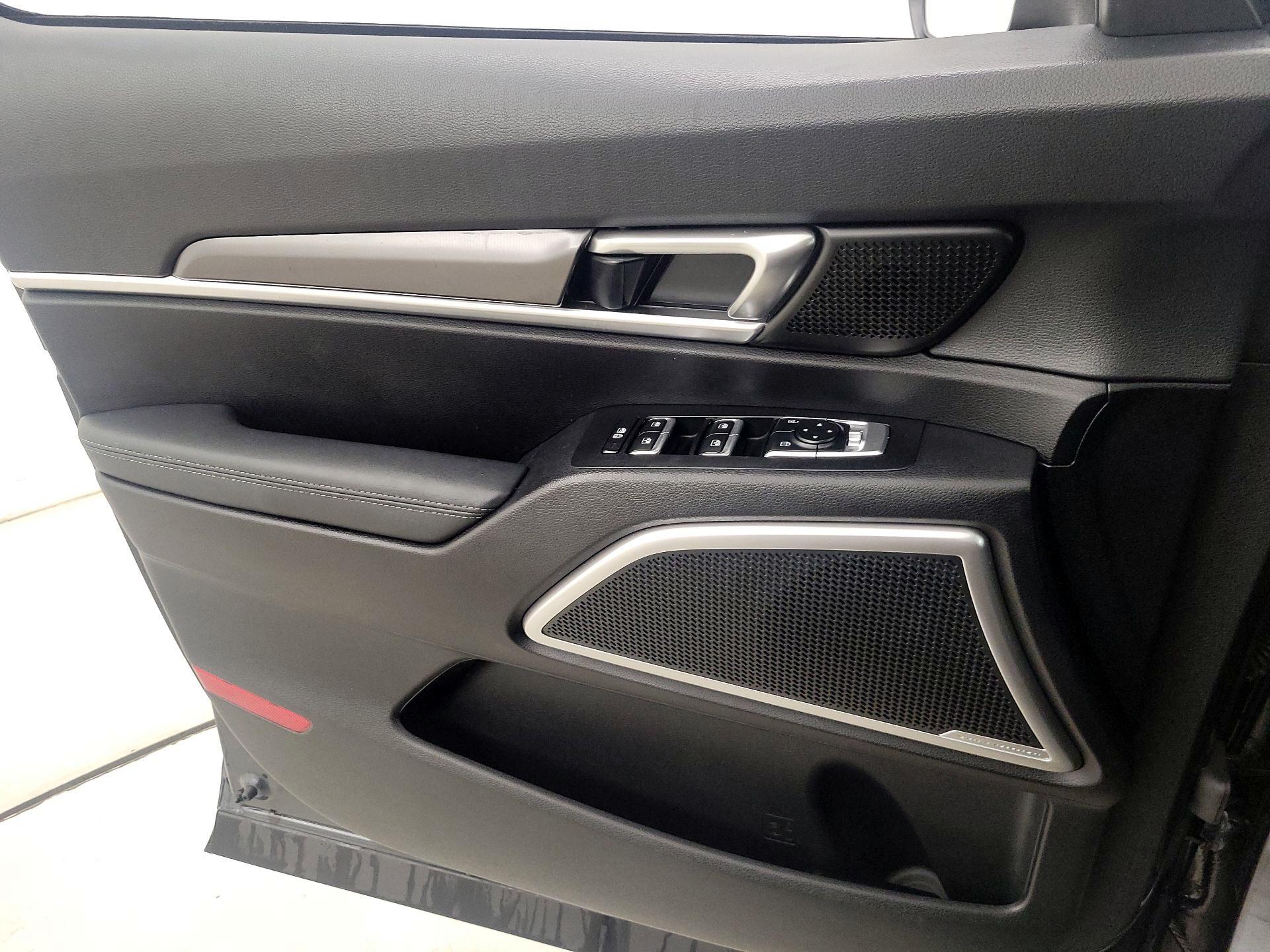 Thumbnail: 2023 Kia Telluride - 12