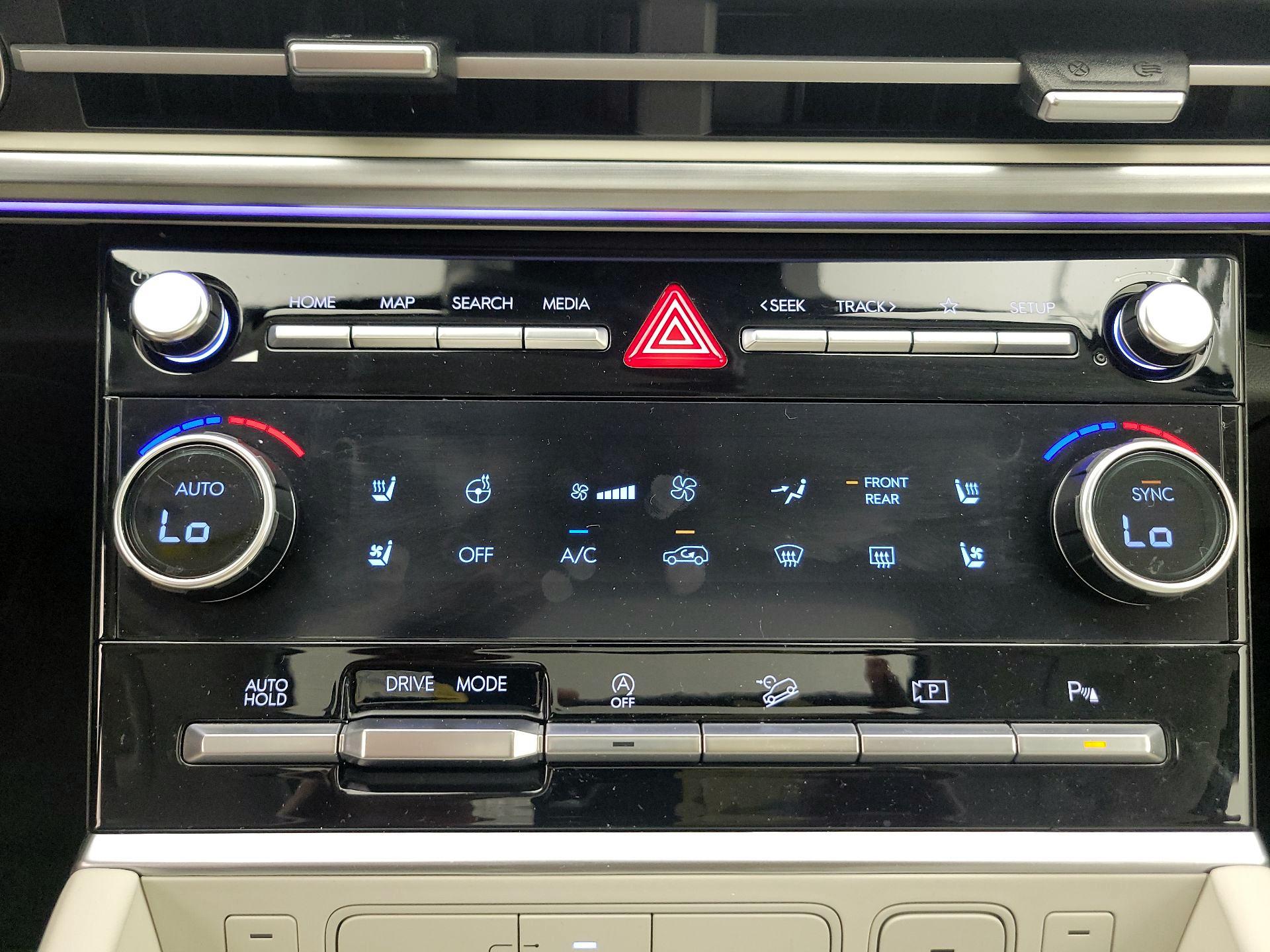 Thumbnail: 2025 Hyundai Santa Fe - 15