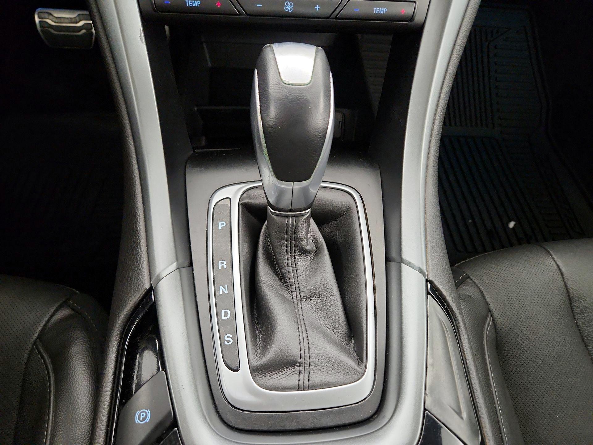 Thumbnail: 2016 Ford Fusion - 17